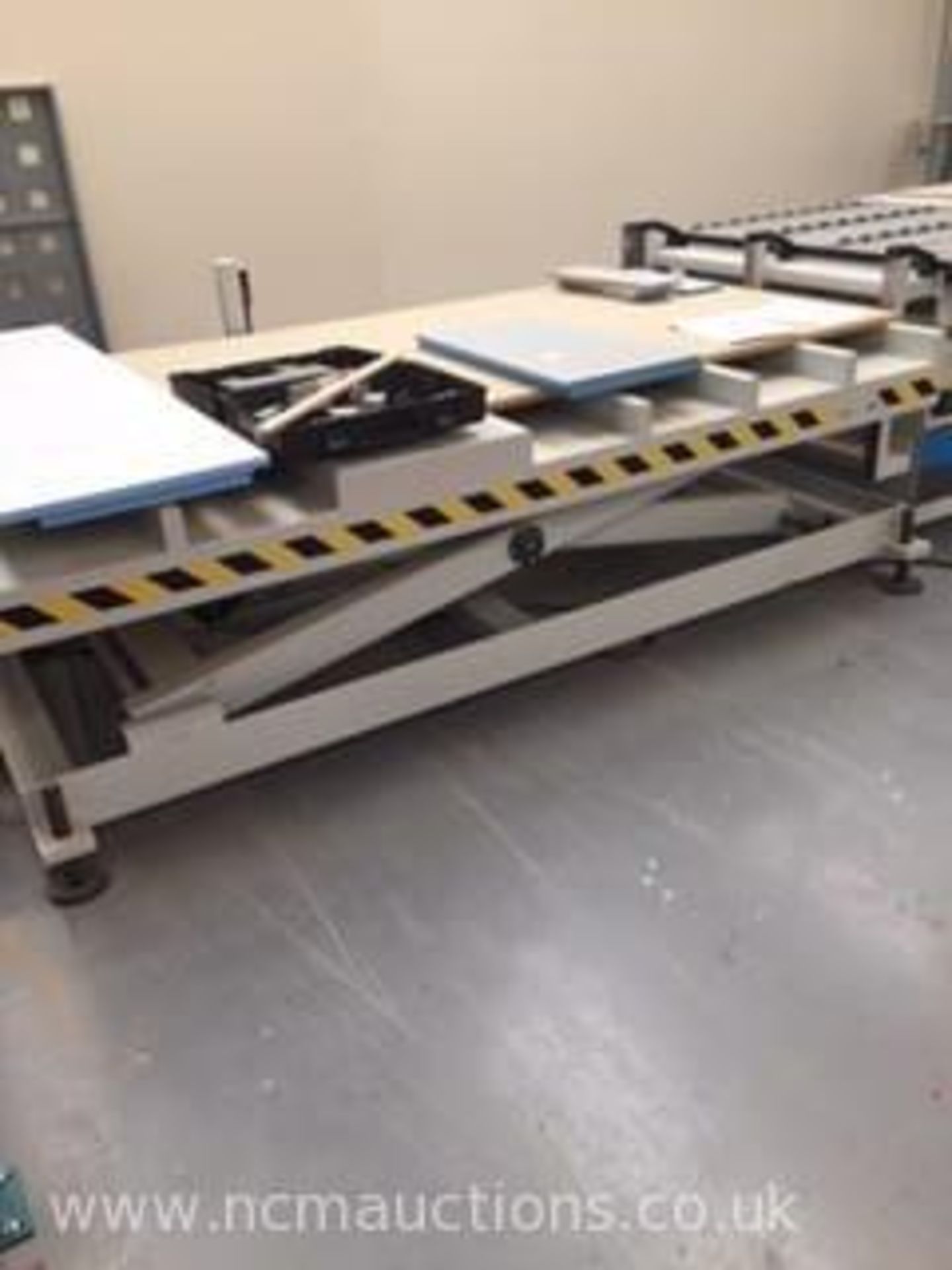 2018 AES Extreme line 1325 CNC & 2018 SAF dust extraction system safety barriers. - Image 13 of 15