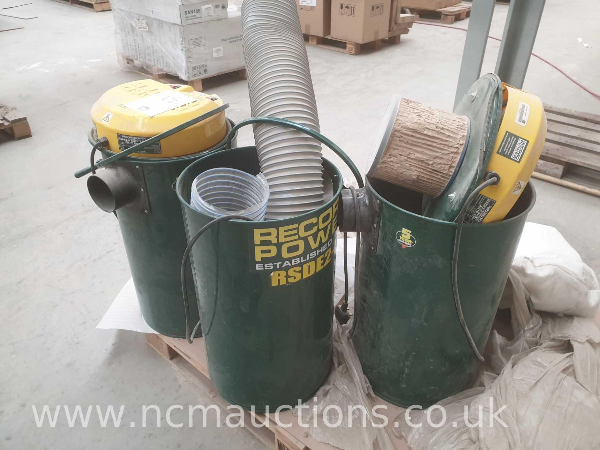 Pallet containing 3 record power dust extractors - Image 2 of 6