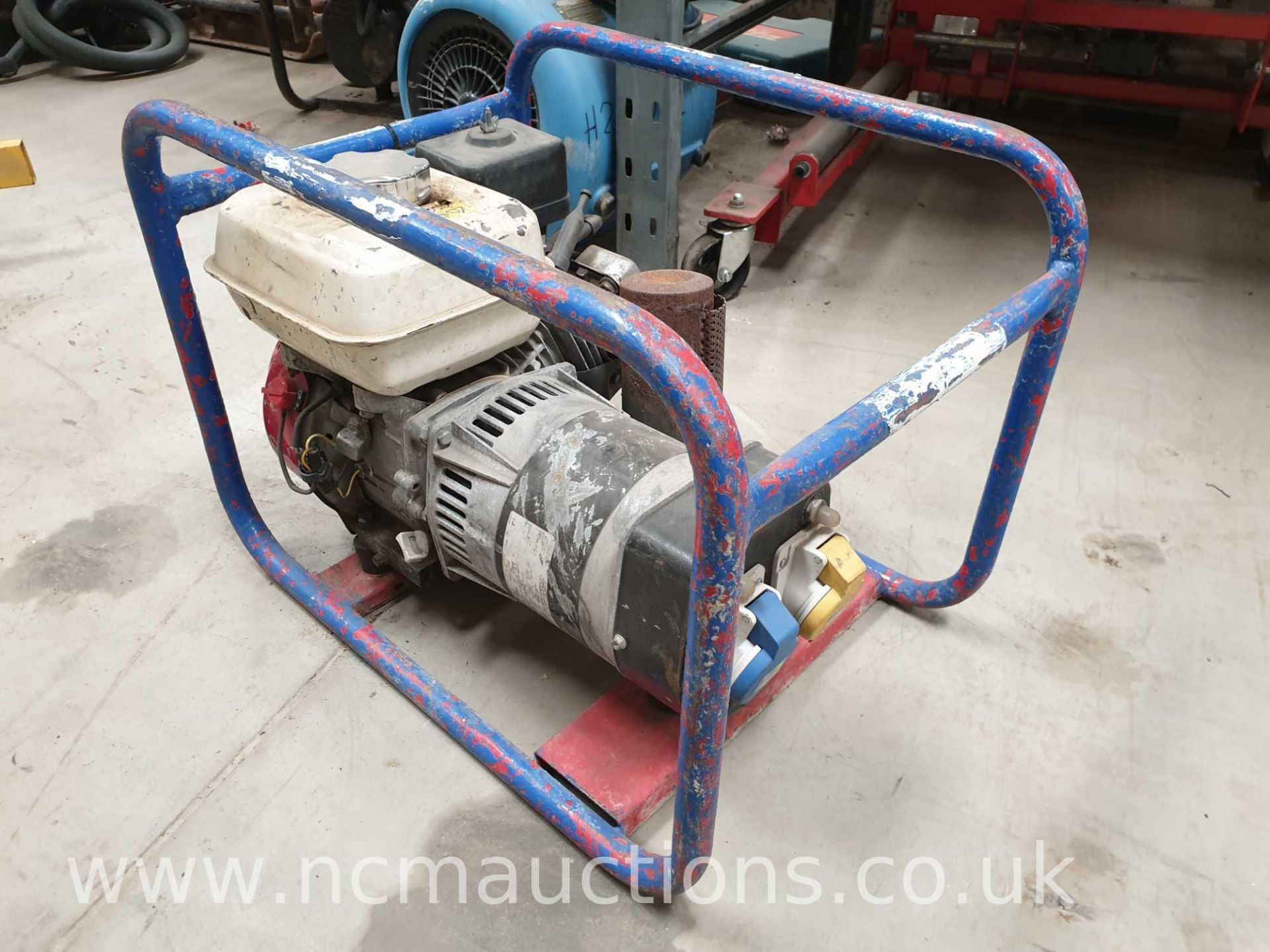 Honda powered generator 110v 240v