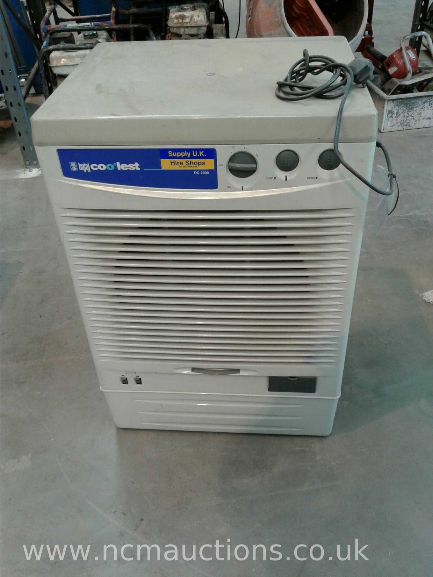 Evaporative cooler