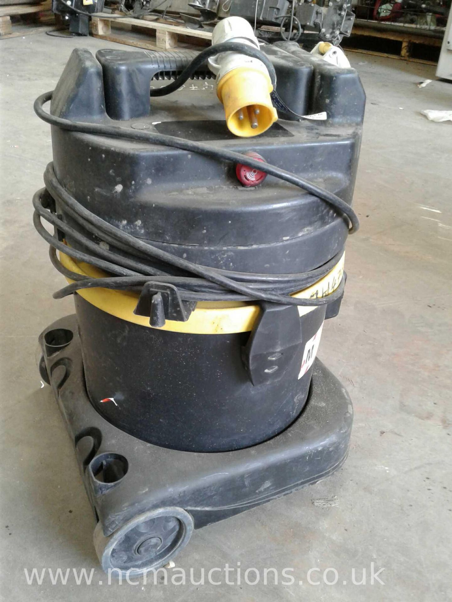 Vtuf vacuum cleaner - Image 2 of 2