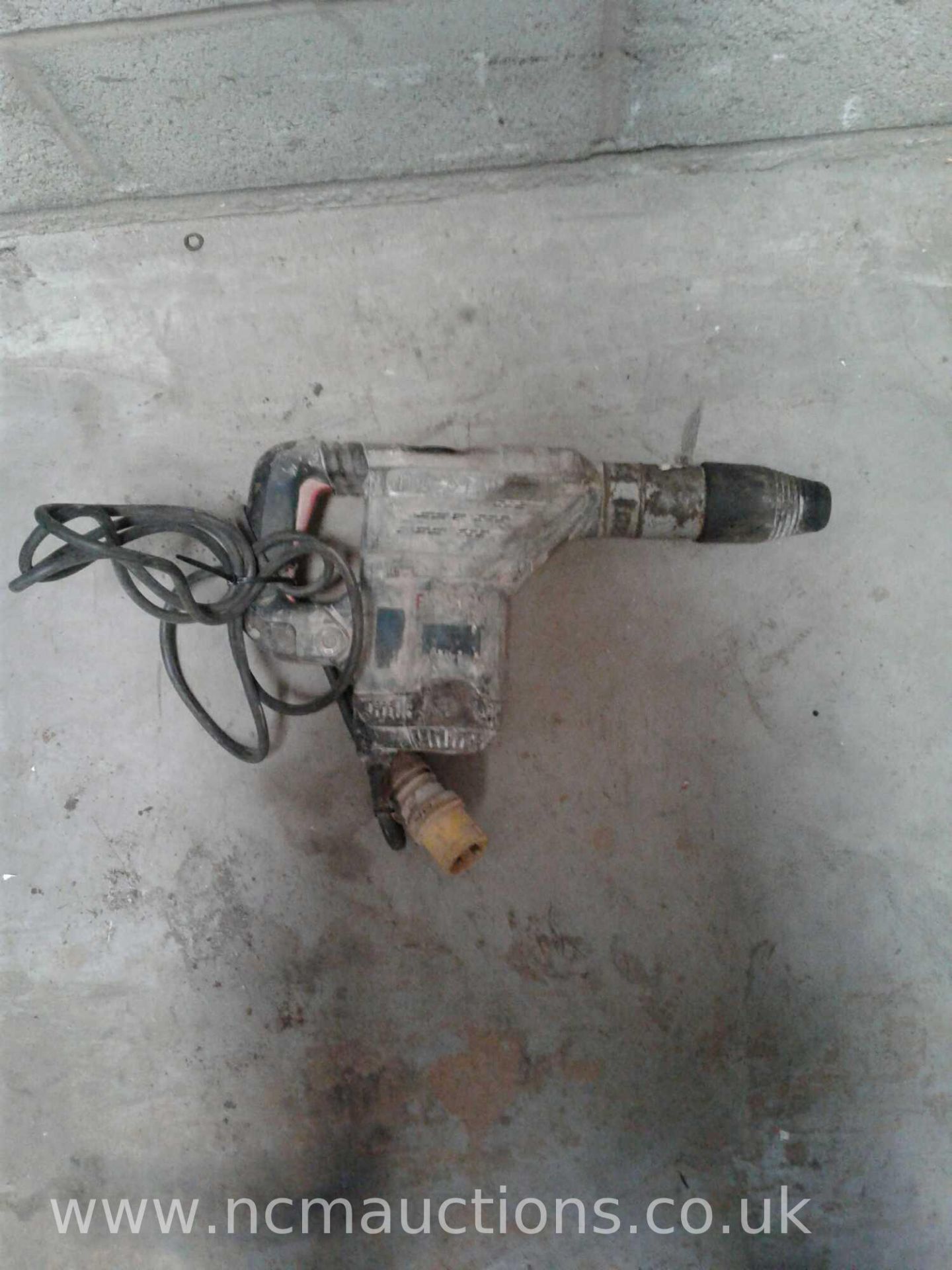 Bosch breaker drill