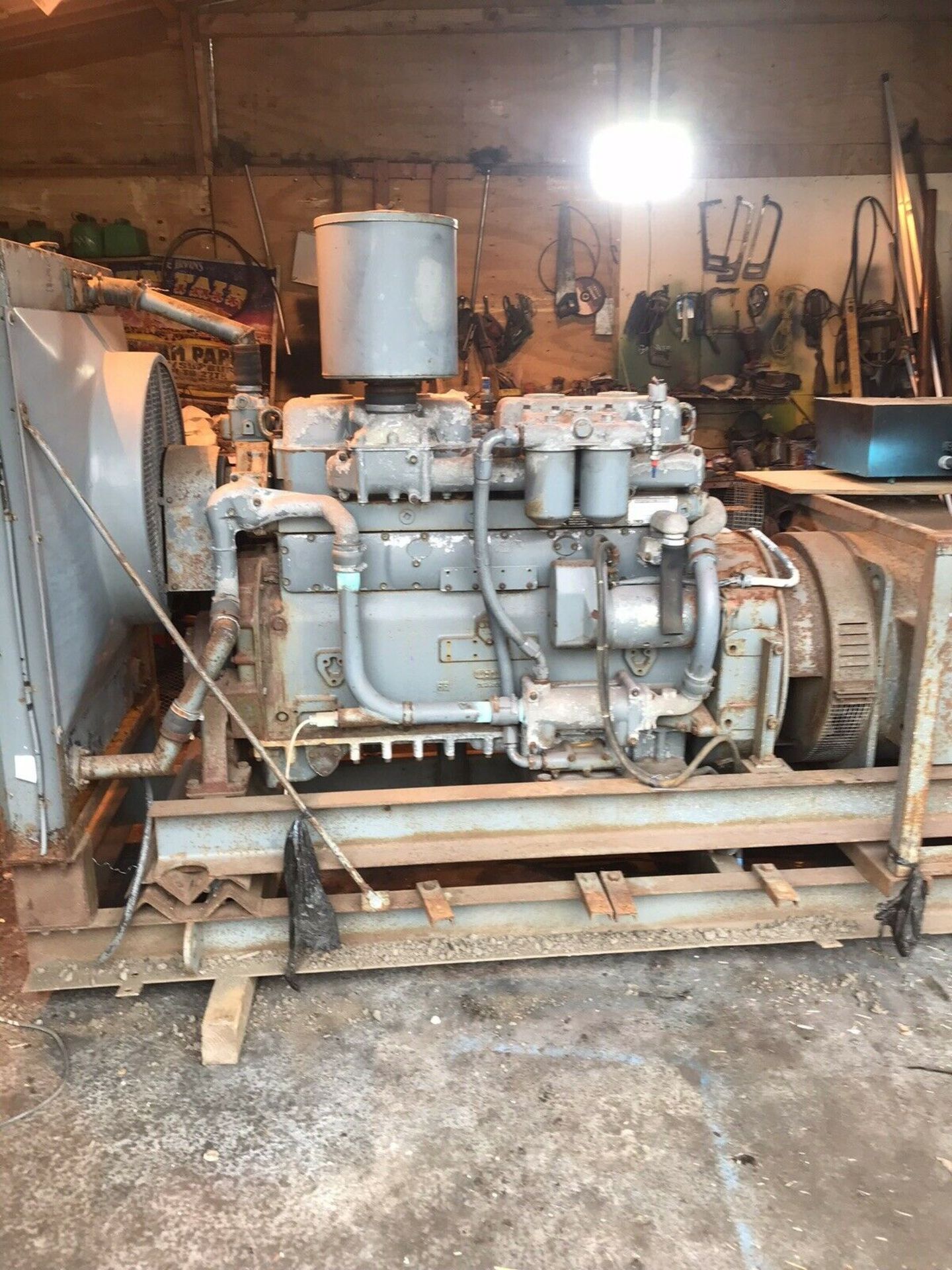 Generator Rolls Royce 6 Cylinder Turbo.