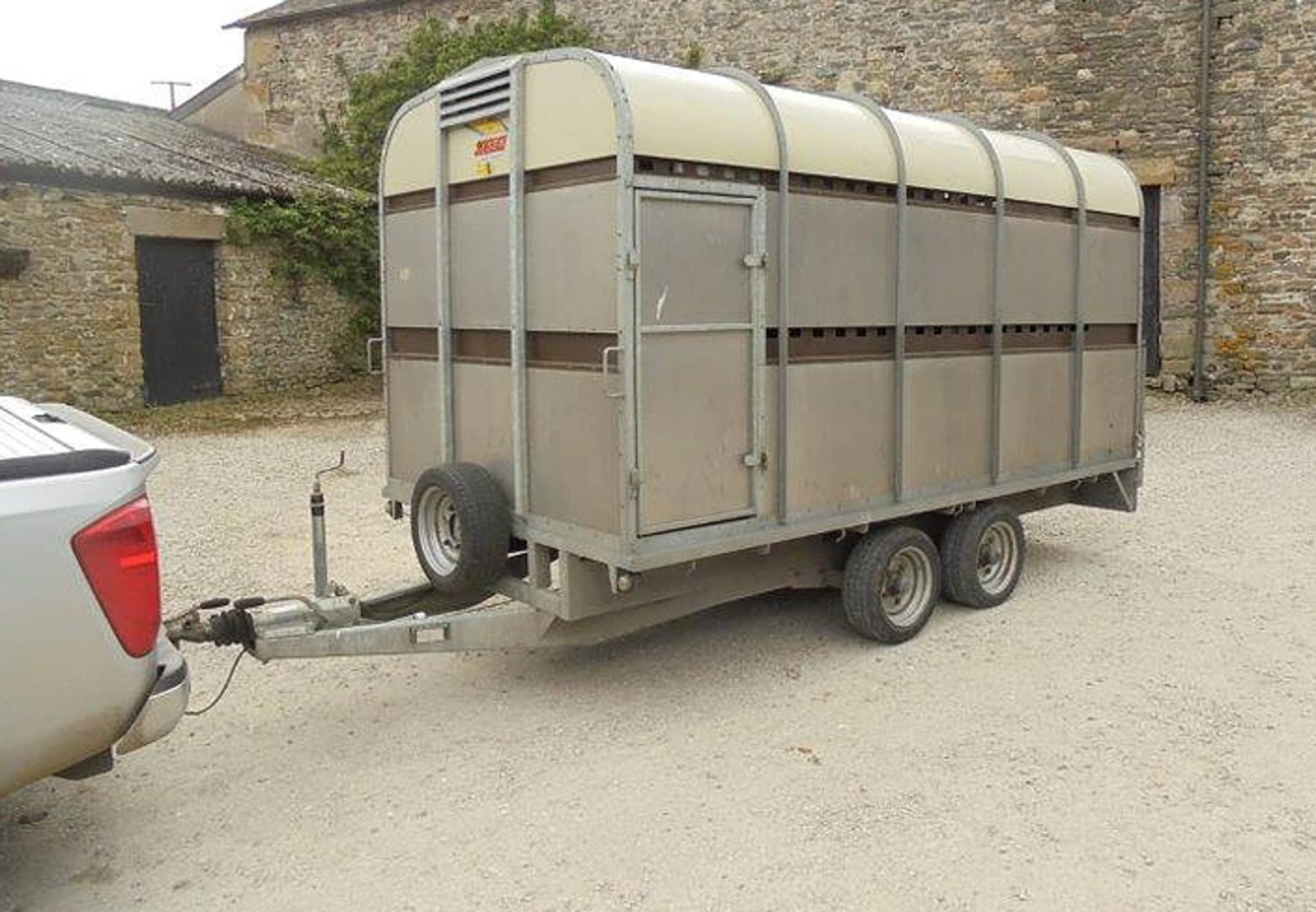 2009 Bateson 60LT Livestock Trailer