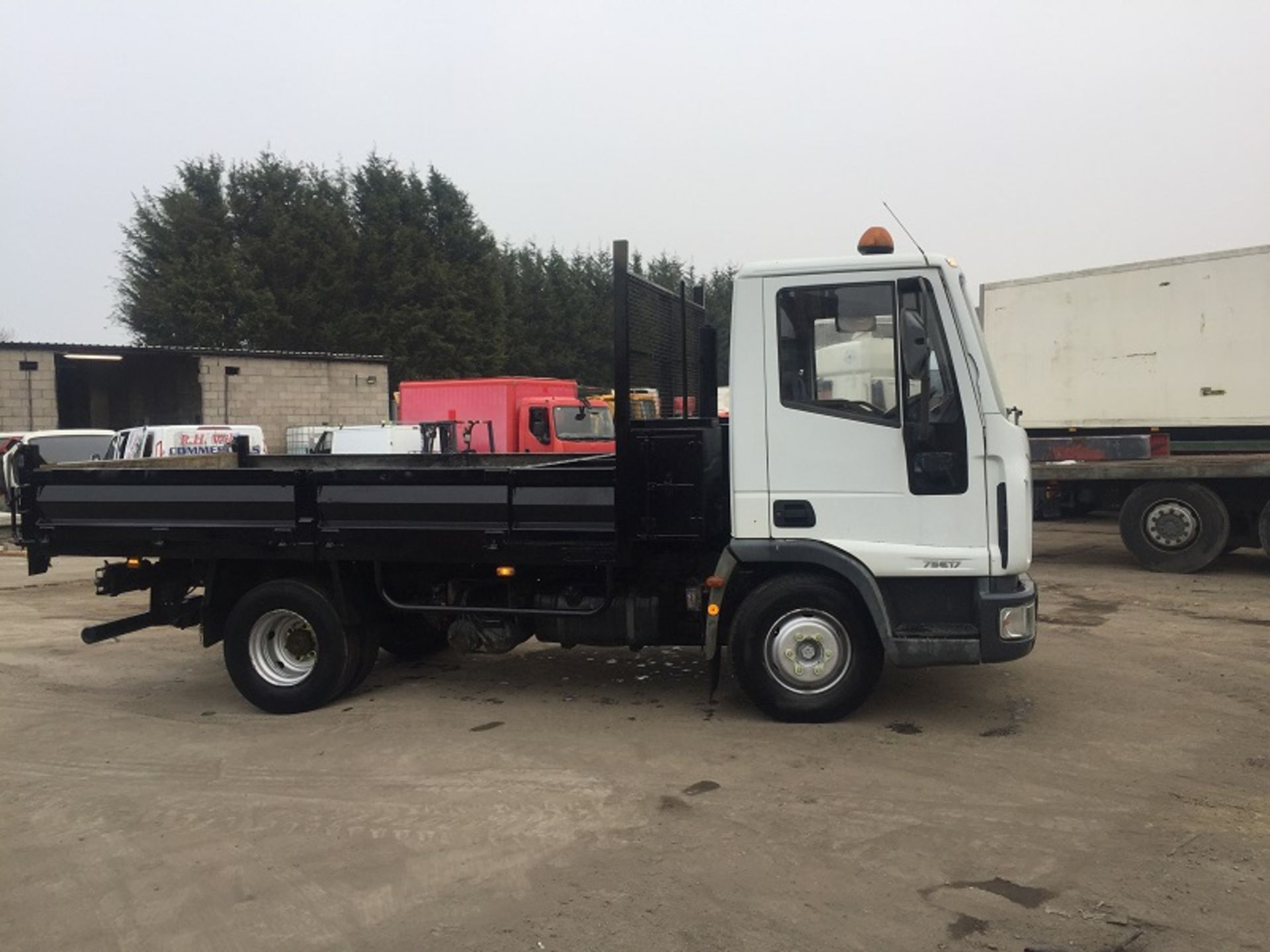 Iveco 75 E17