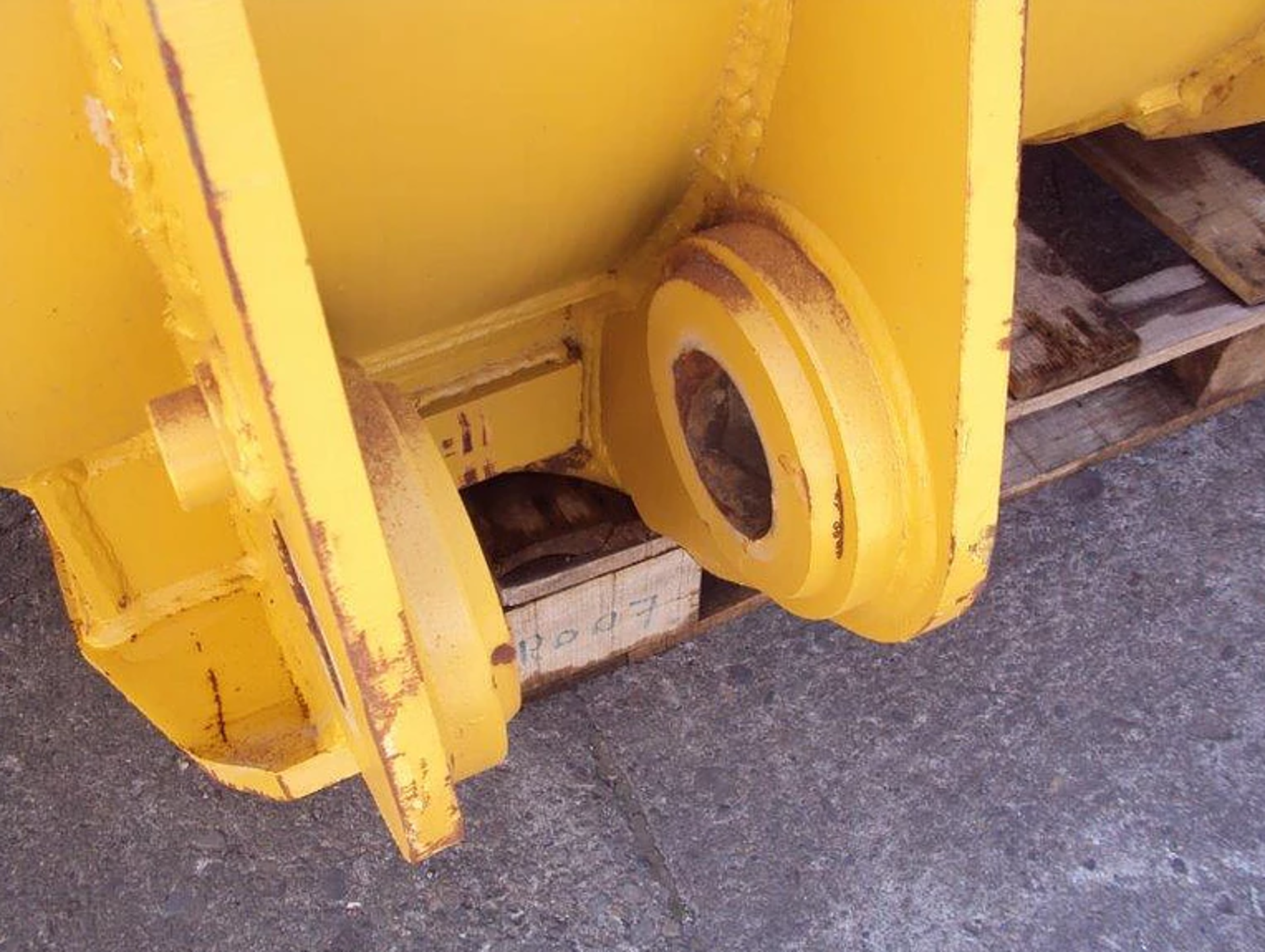 Caterpillar Loading Shovel Bucket - Image 9 of 11