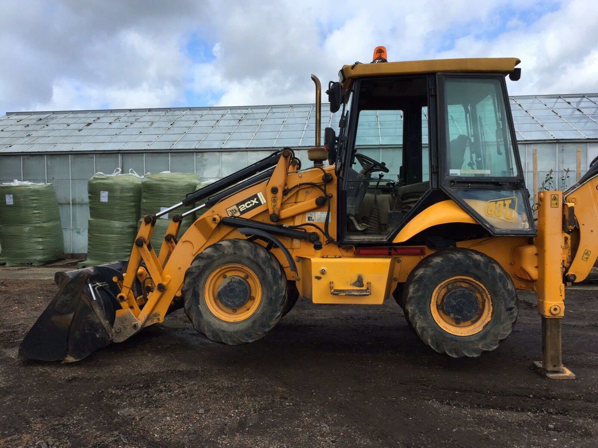 JCB 2CX Sitemaster - Image 2 of 10