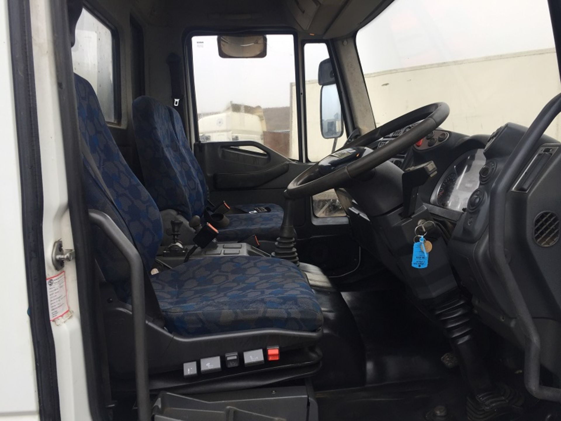 Iveco 75 E17 - Image 6 of 8