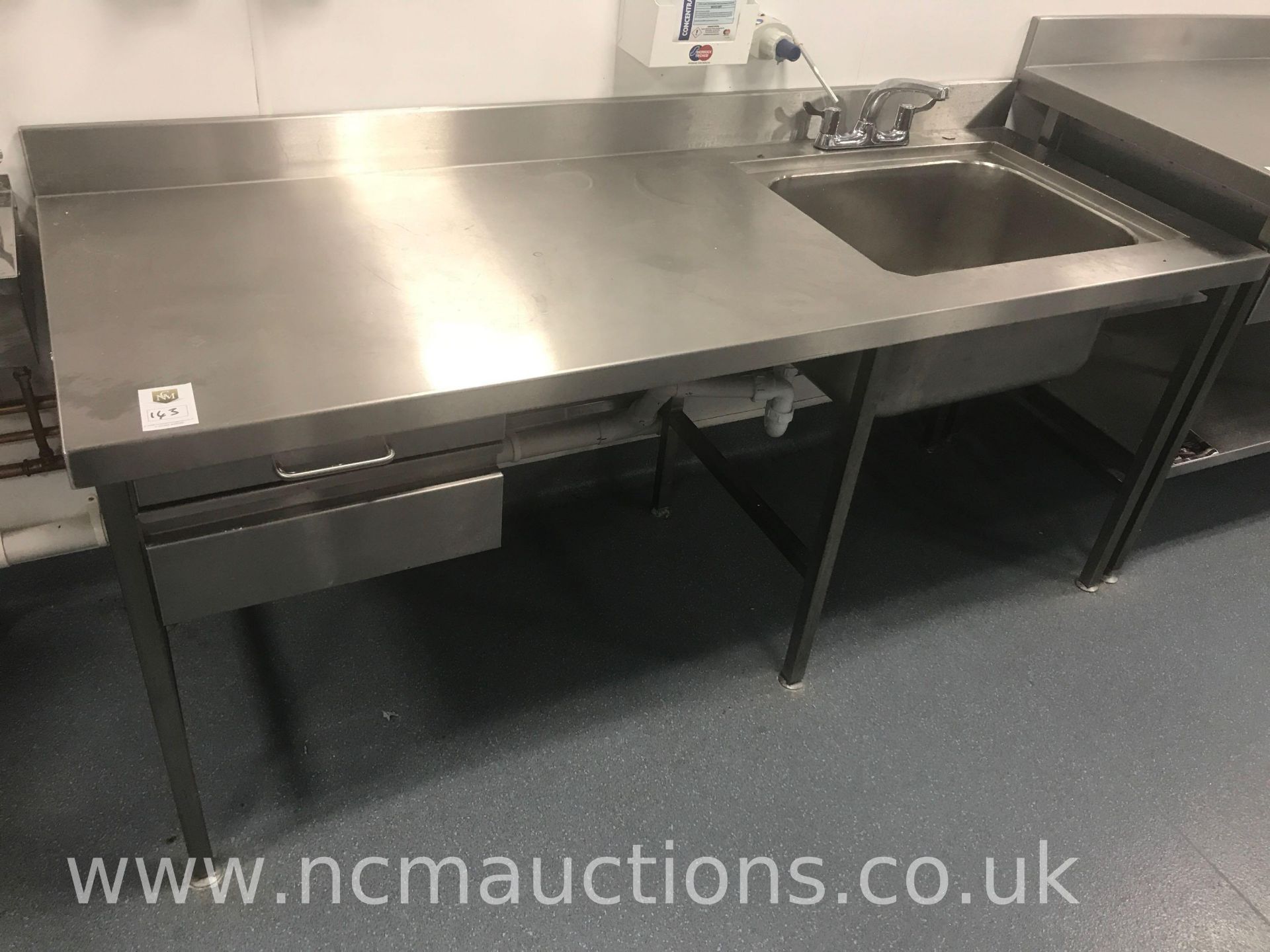 Stainless Steel Counter Catering Equipment