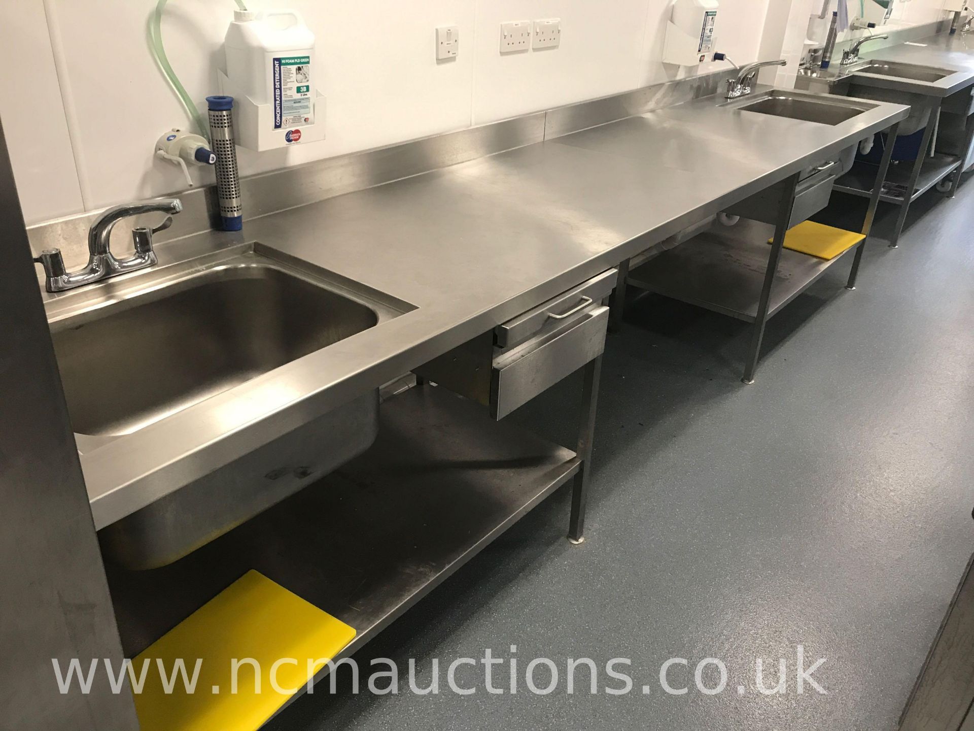 Stainless Steel Counter Catering