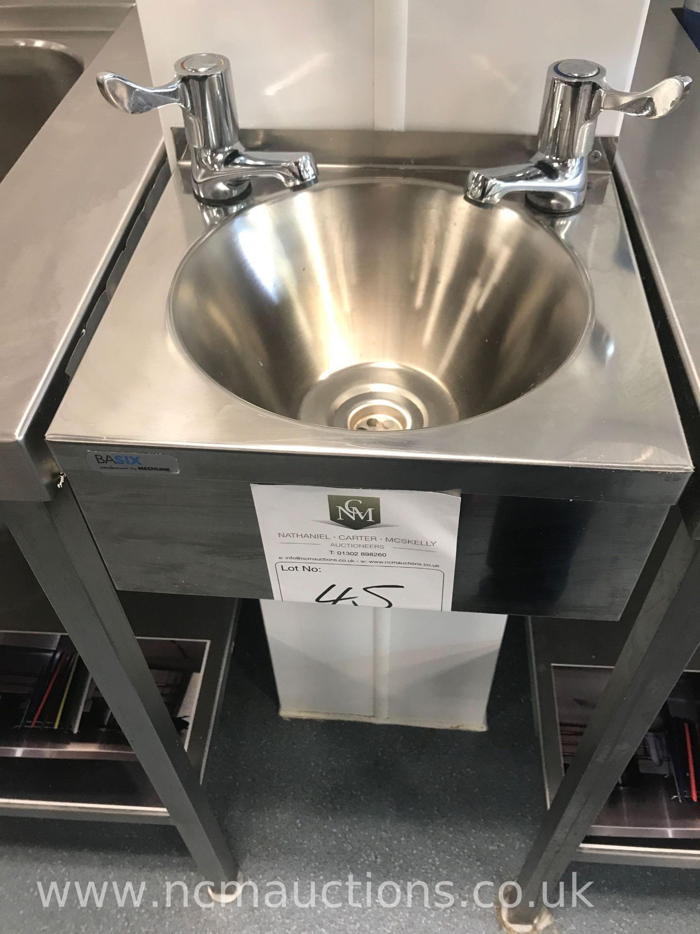 Stainless Steel Hand Wash Basin