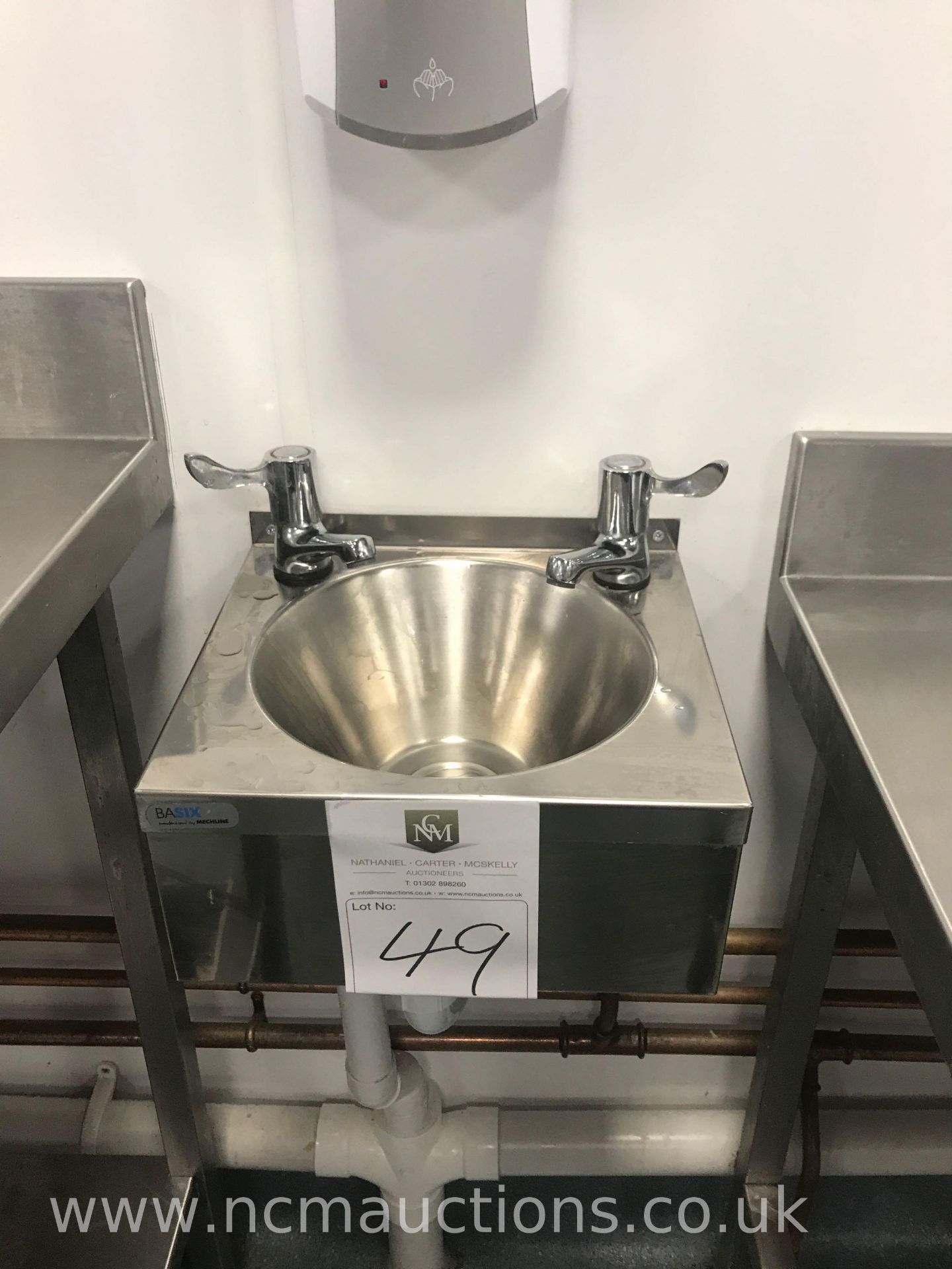 Stainless Steel Hand Wash Basin