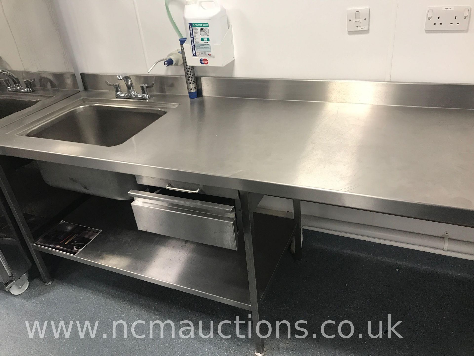 Stainless Steel Counter Catering - Image 7 of 8
