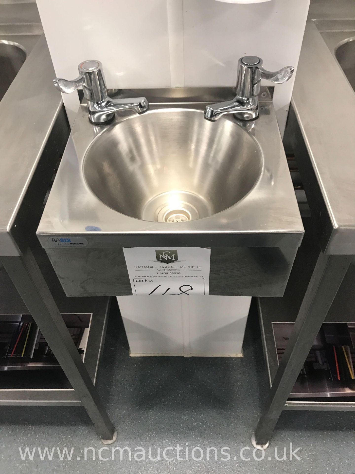 Stainless Steel Hand Wash Basin