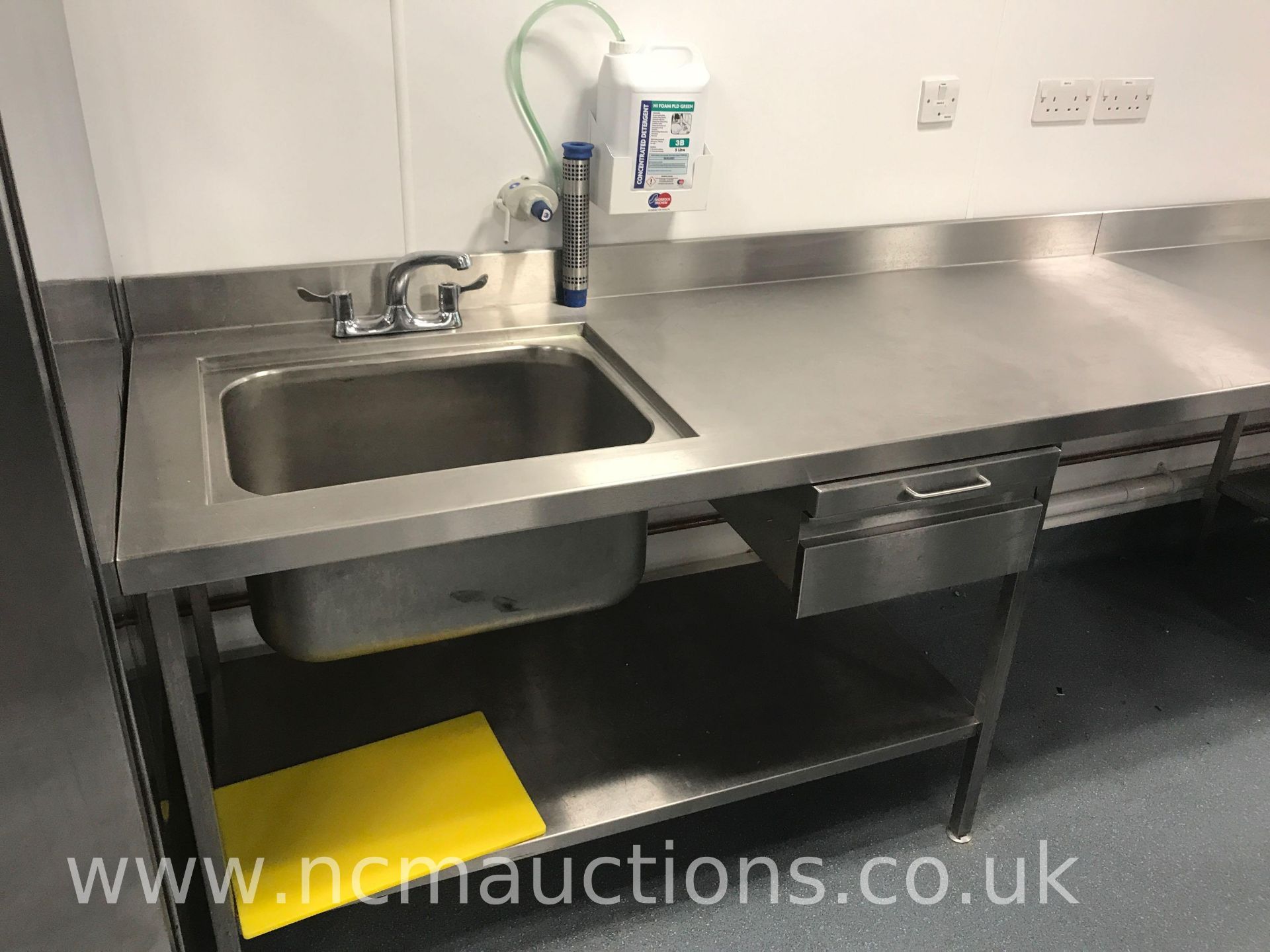 Stainless Steel Counter Catering - Image 2 of 6