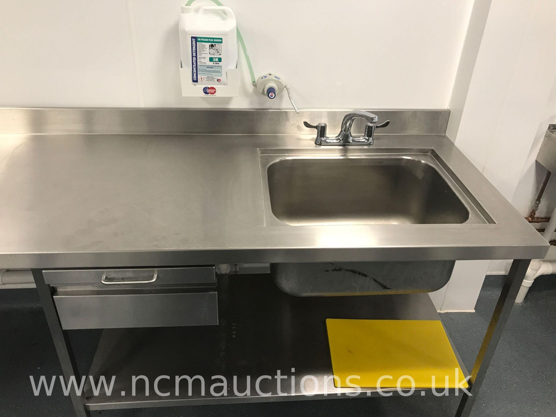 Stainless Steel Counter Catering - Image 4 of 6