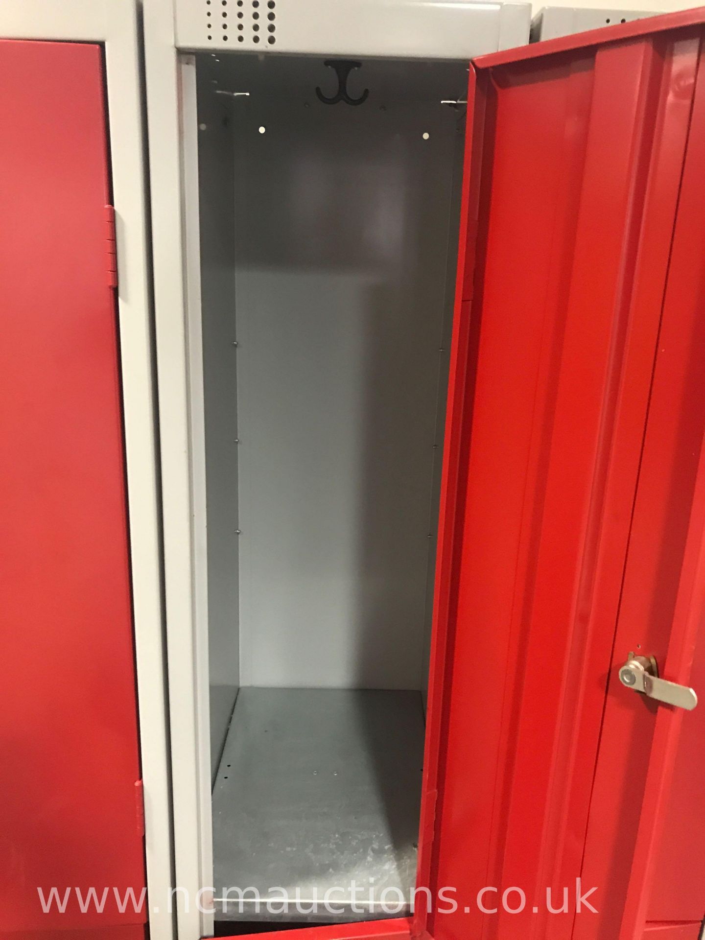 Half Door School Lockers - Image 2 of 3