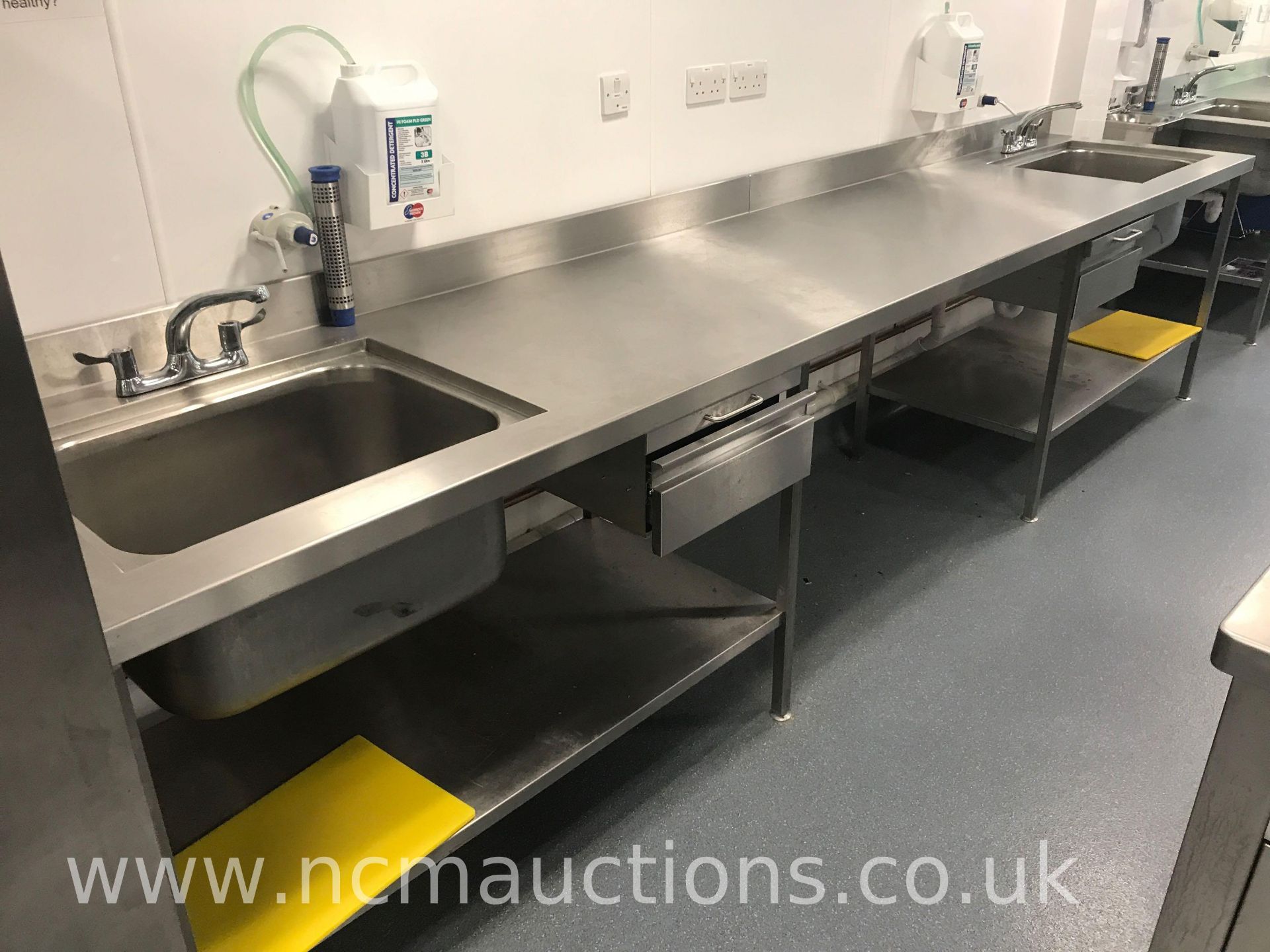 Stainless Steel Counter Catering