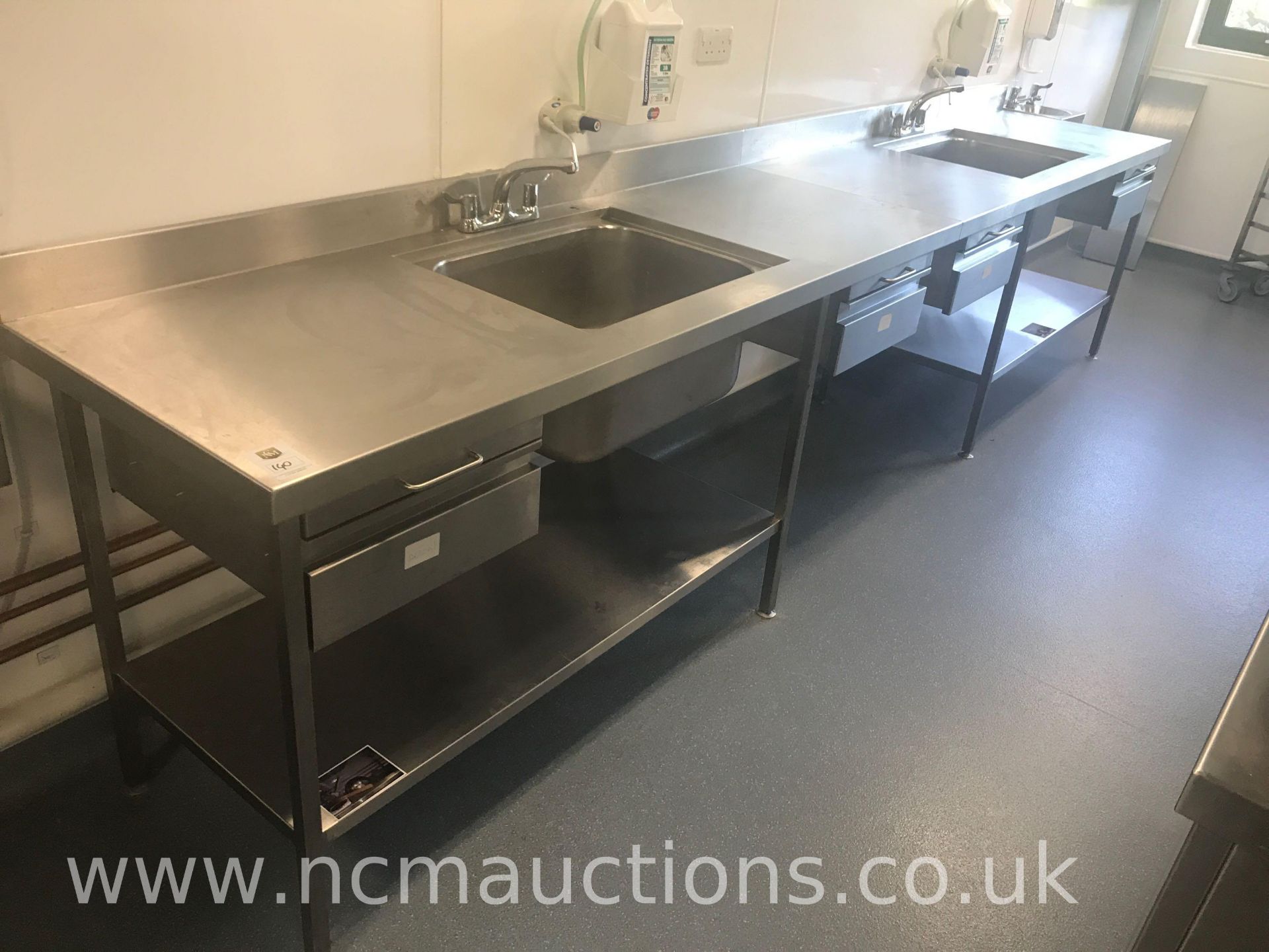 Stainless Steel Counter Catering Equipment