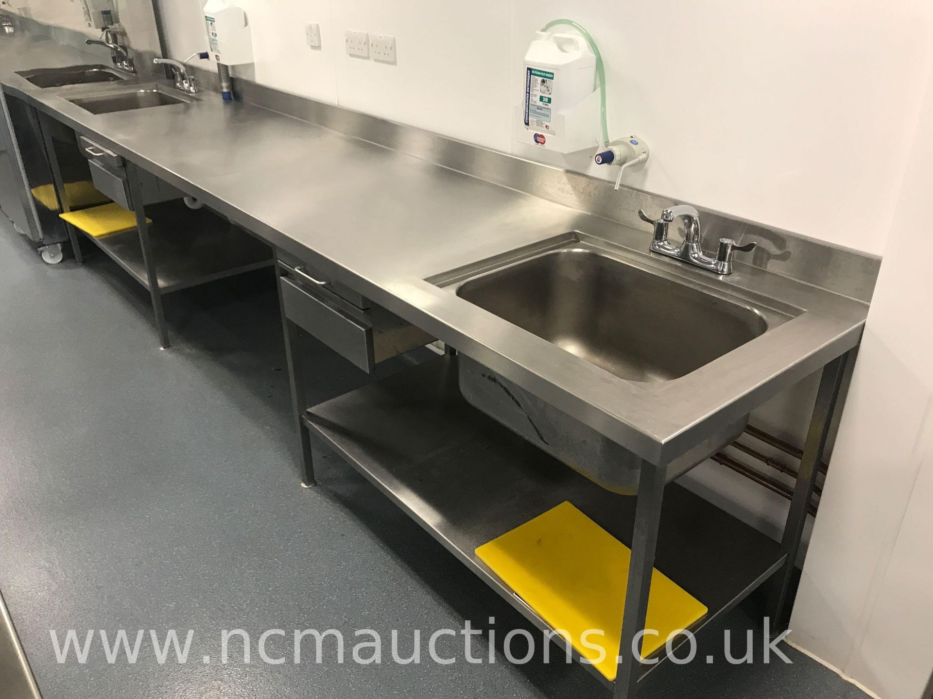 Stainless Steel Counter Catering