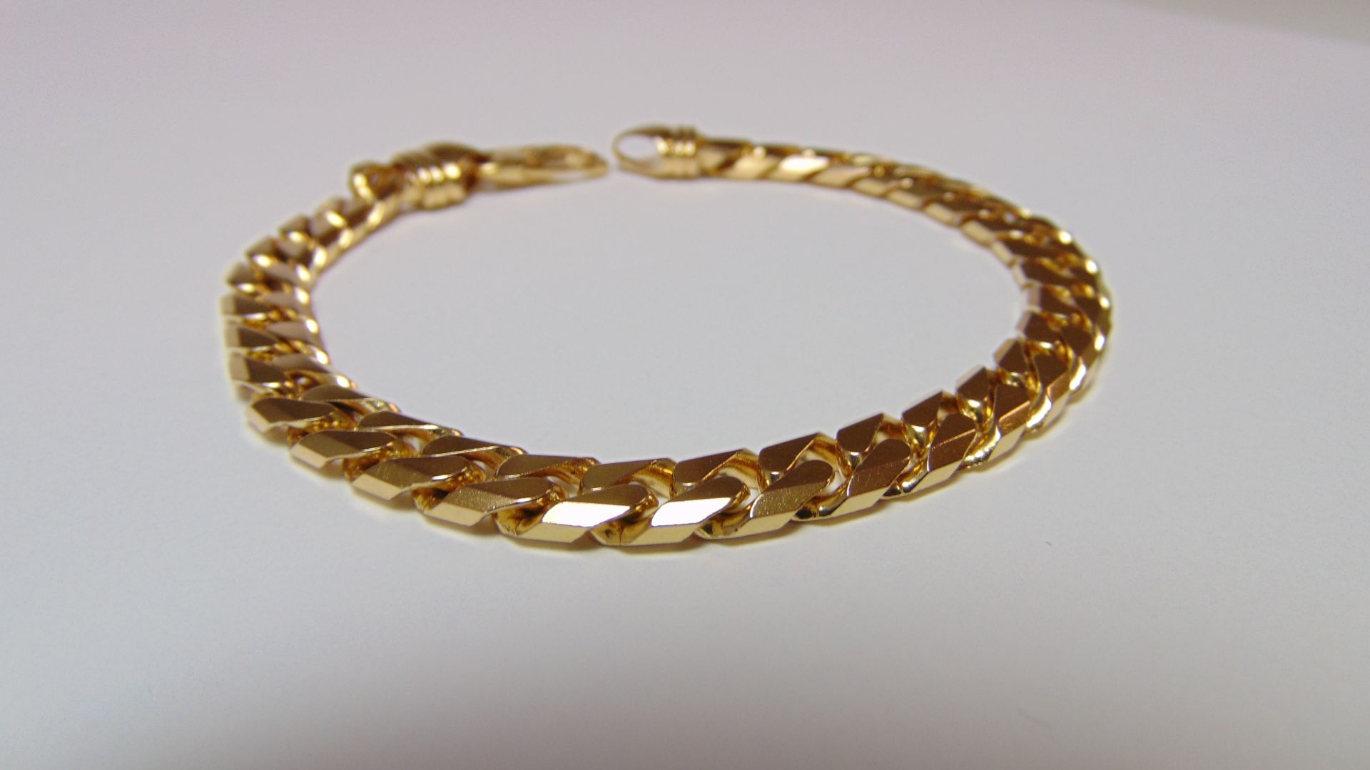 9ct Yellow Gold Plain Curb Bracelet