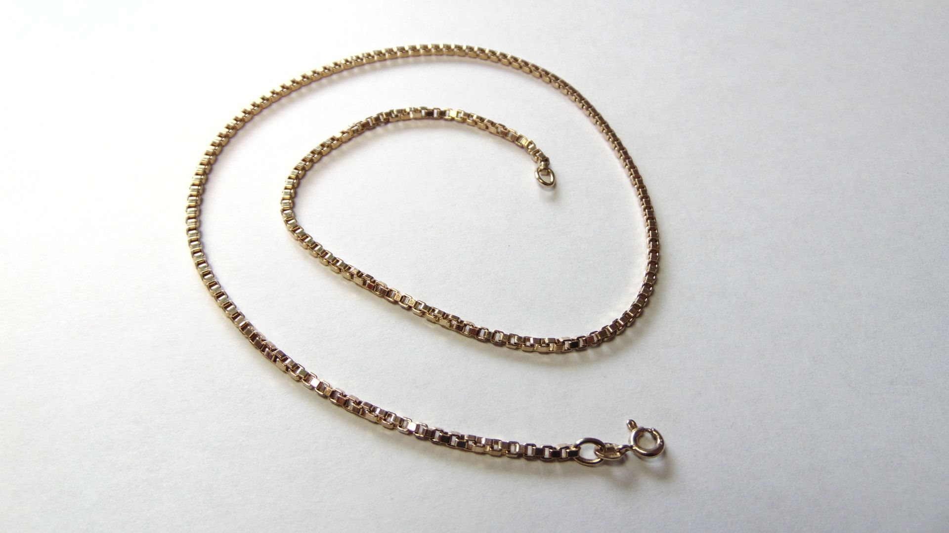 9ct Yellow Gold 16" Box Necklace