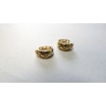 18ct Yellow Gold Patterned Stud Earrings