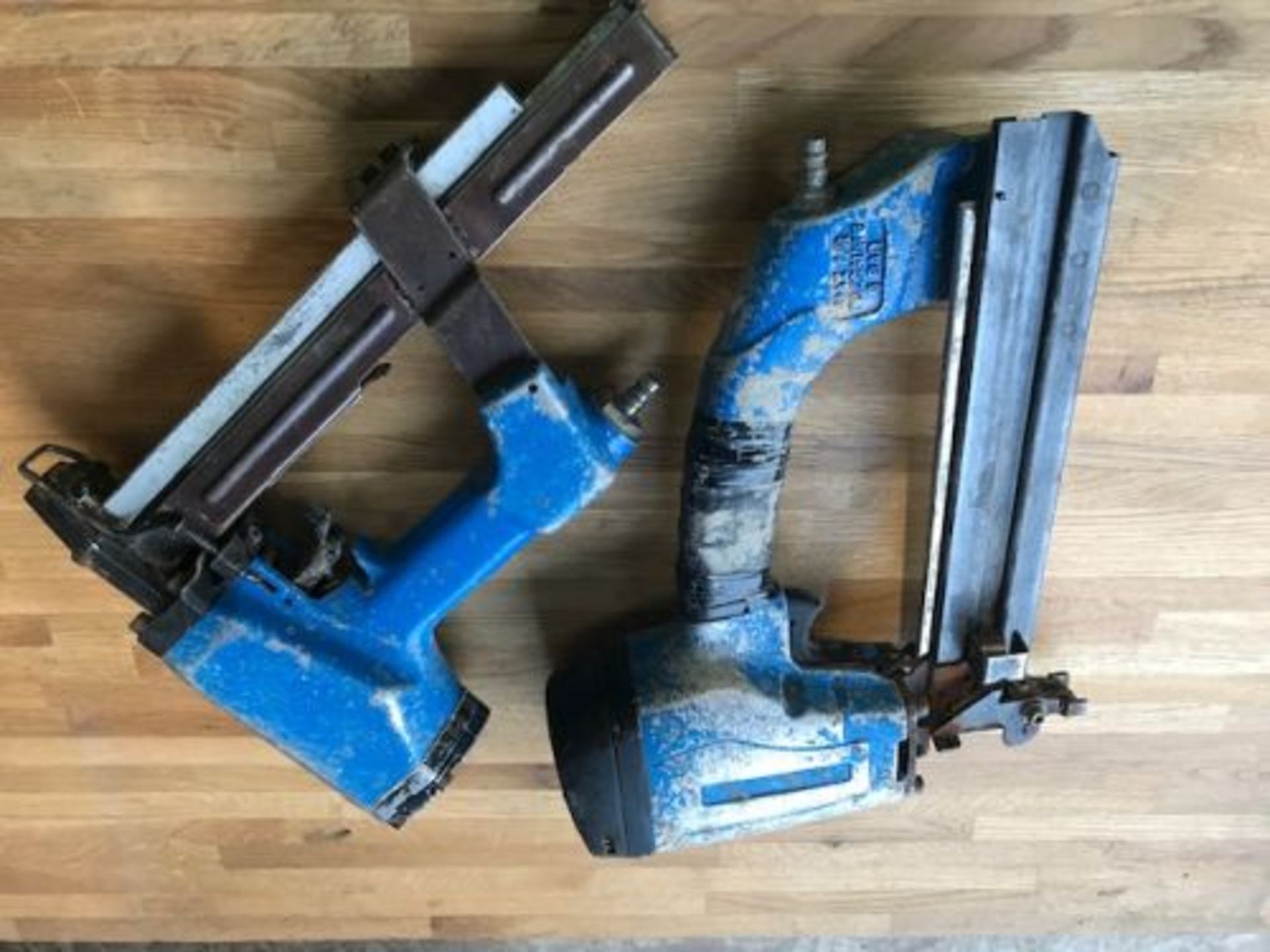 2 Josef Kihlberg air staple guns 16-44mm - Image 2 of 2