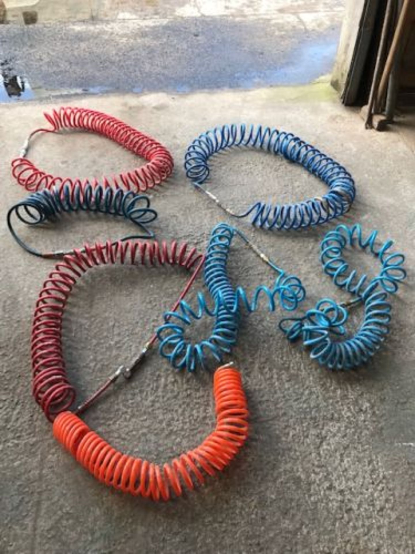 7 coil air hoses with ends