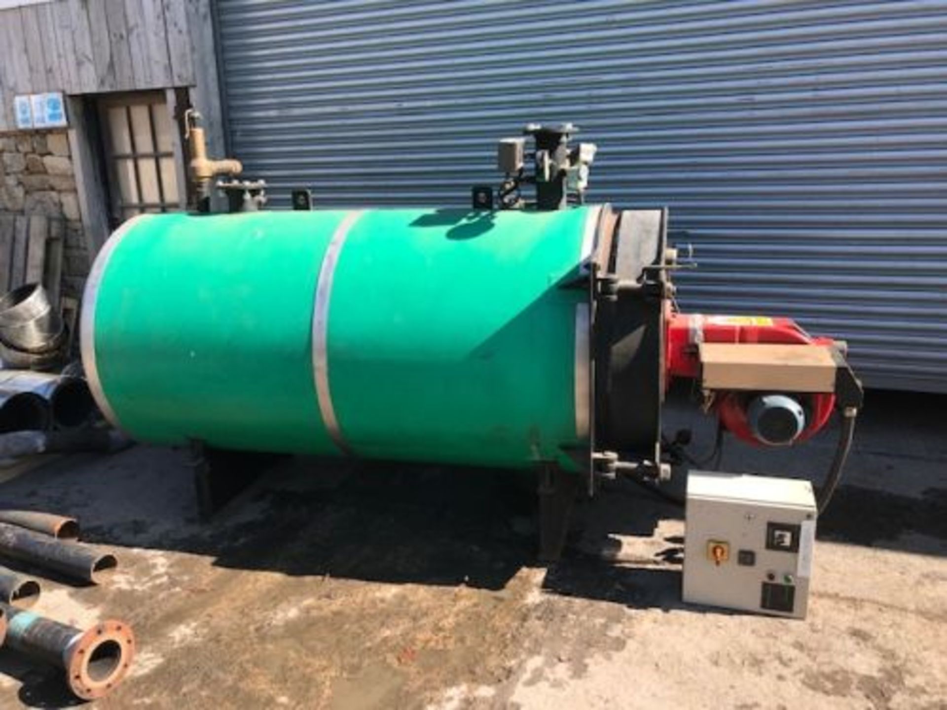 Wellman Roby Oil boiler model YGNETTE 800KW with qty of pipe work & chimney