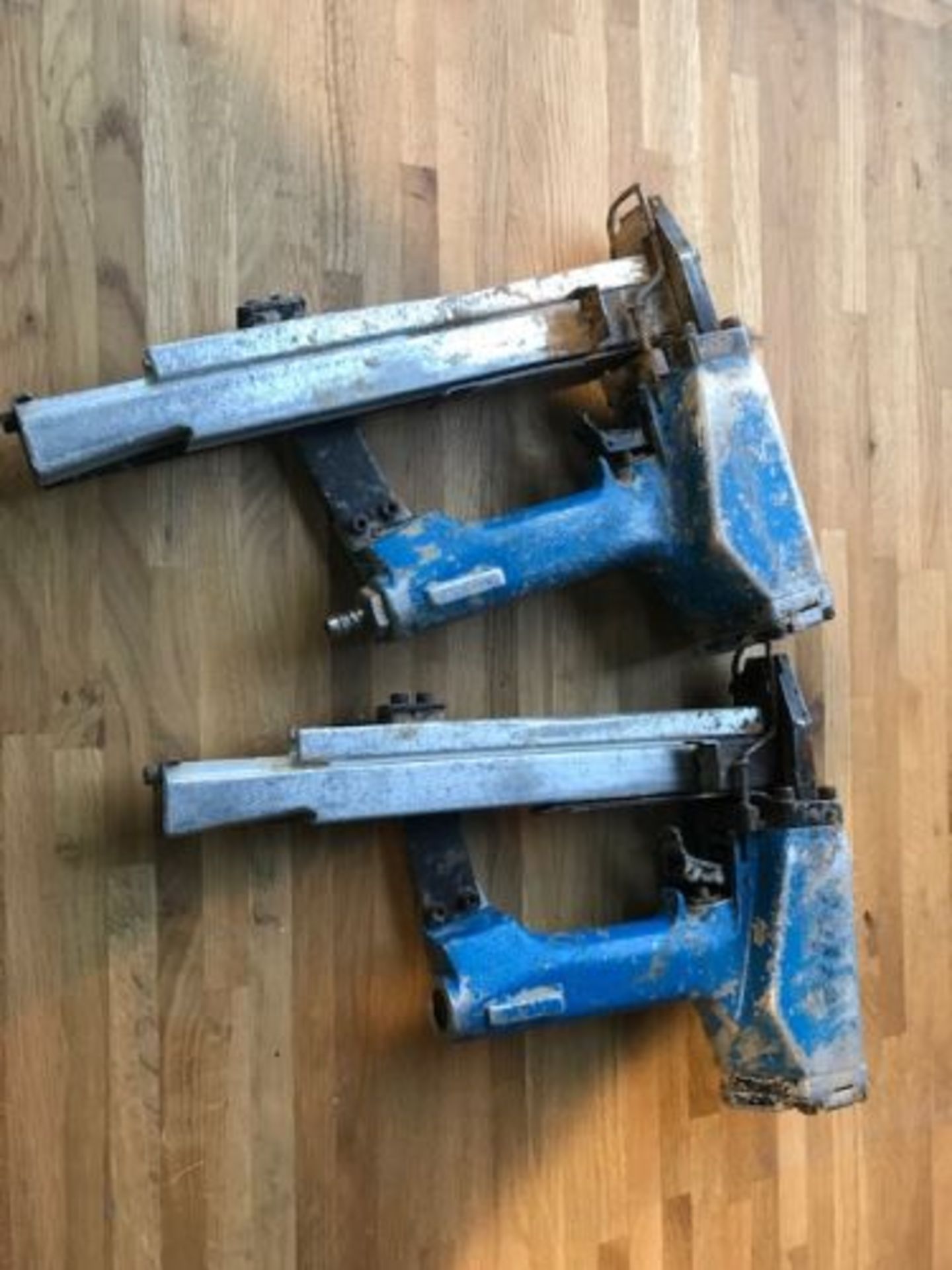 2 Josef Kihlberg air staple guns 16-44mm - Image 2 of 2