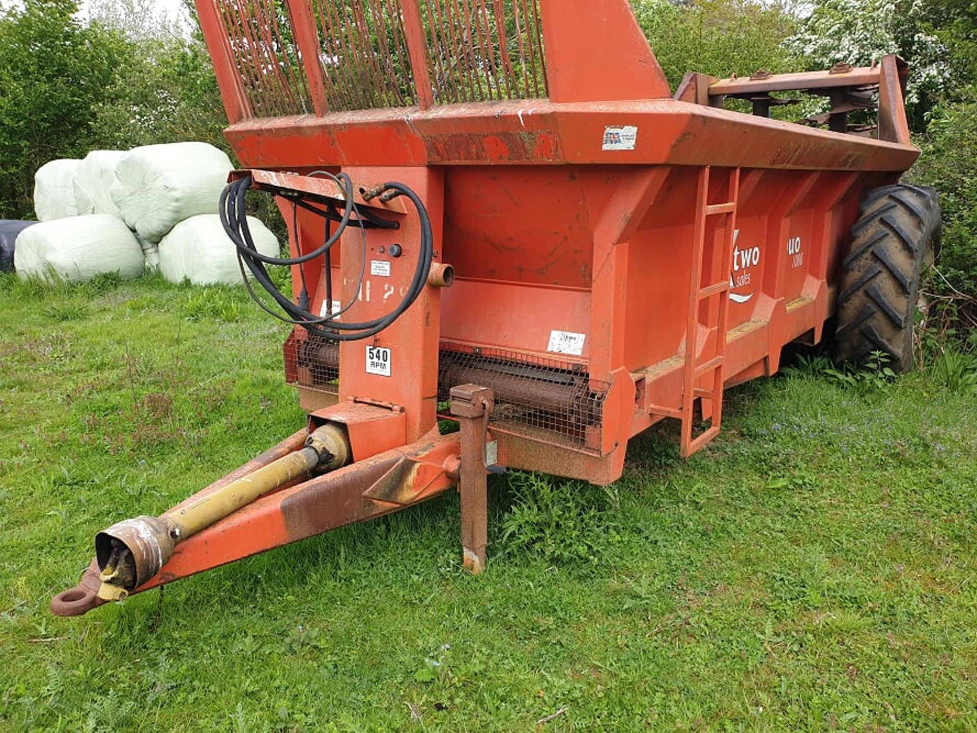 K2 Rear Discharge Muck Spreader