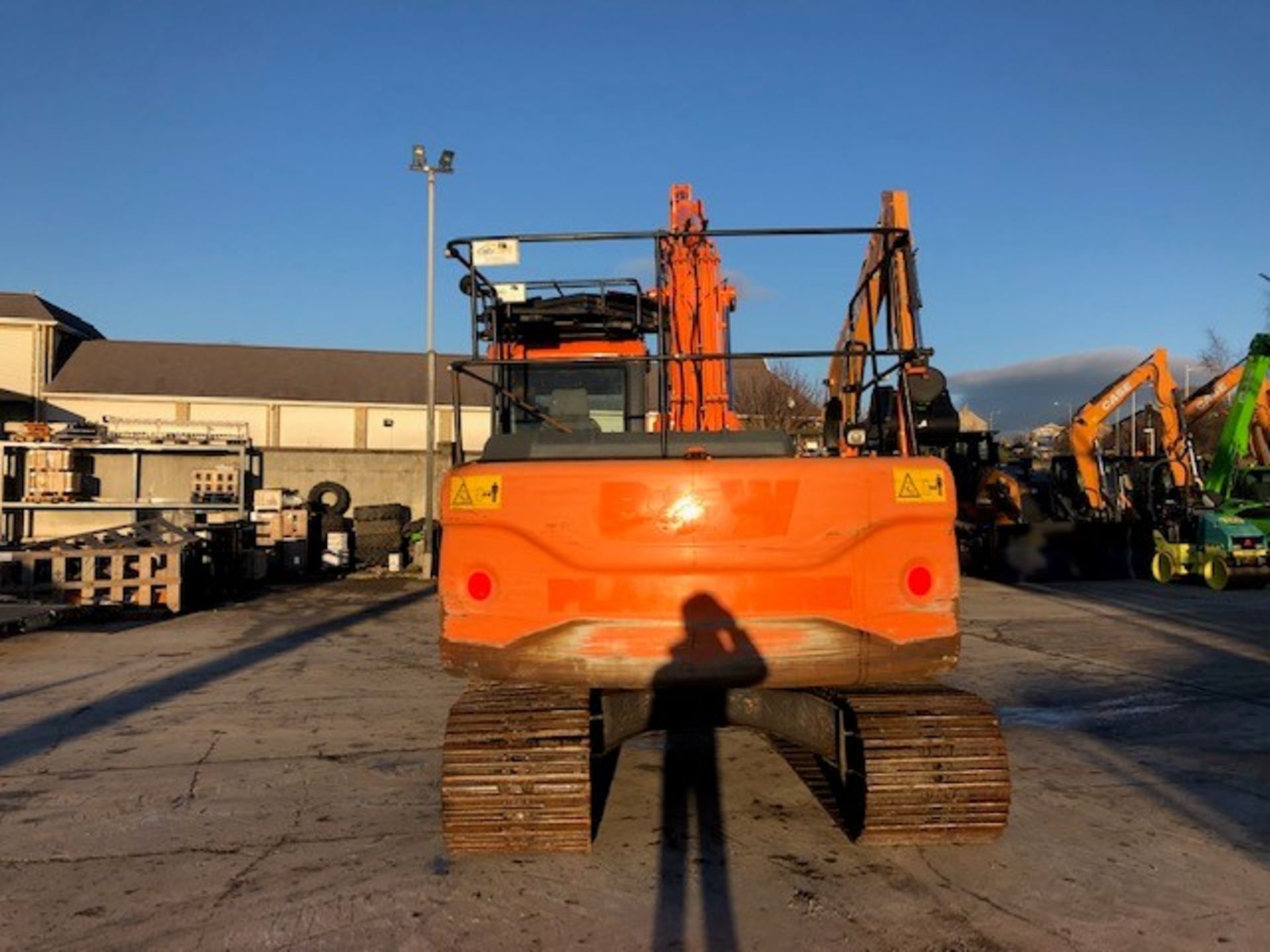 WITHDRAWN LOT Doosan DX140 Digger Excavator - Image 4 of 10