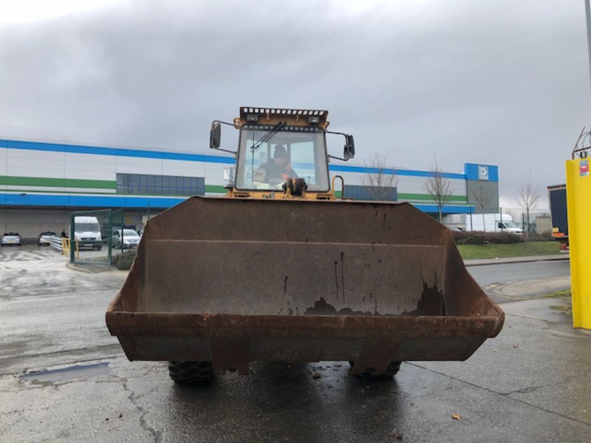 Dresser 520B Diesel Wheeled Loading Shovel - Image 7 of 7