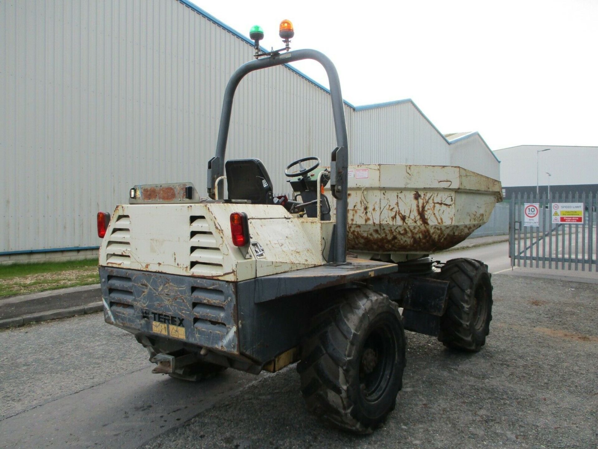 Terex 6 Ton Swivel Skip Dumper - Image 7 of 11