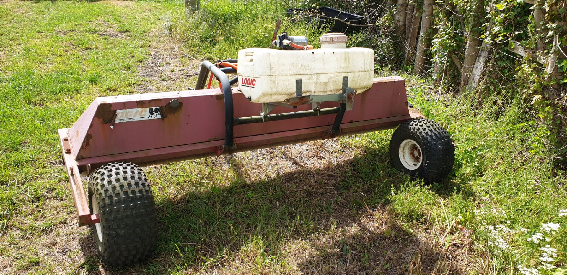 Logic ATV Weed Wipe Sprayer - Image 4 of 4