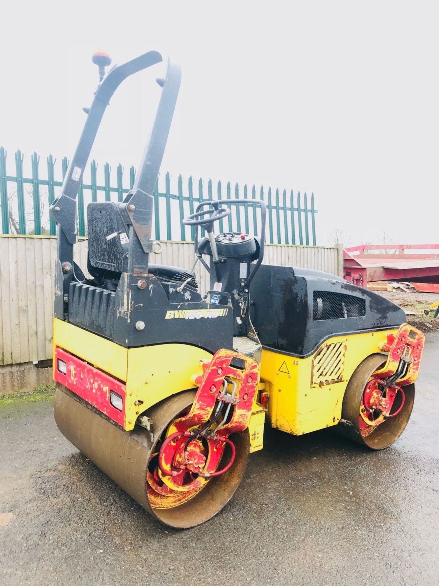 Bomag BW 120 AD-4 Tandem Roller - Image 4 of 9