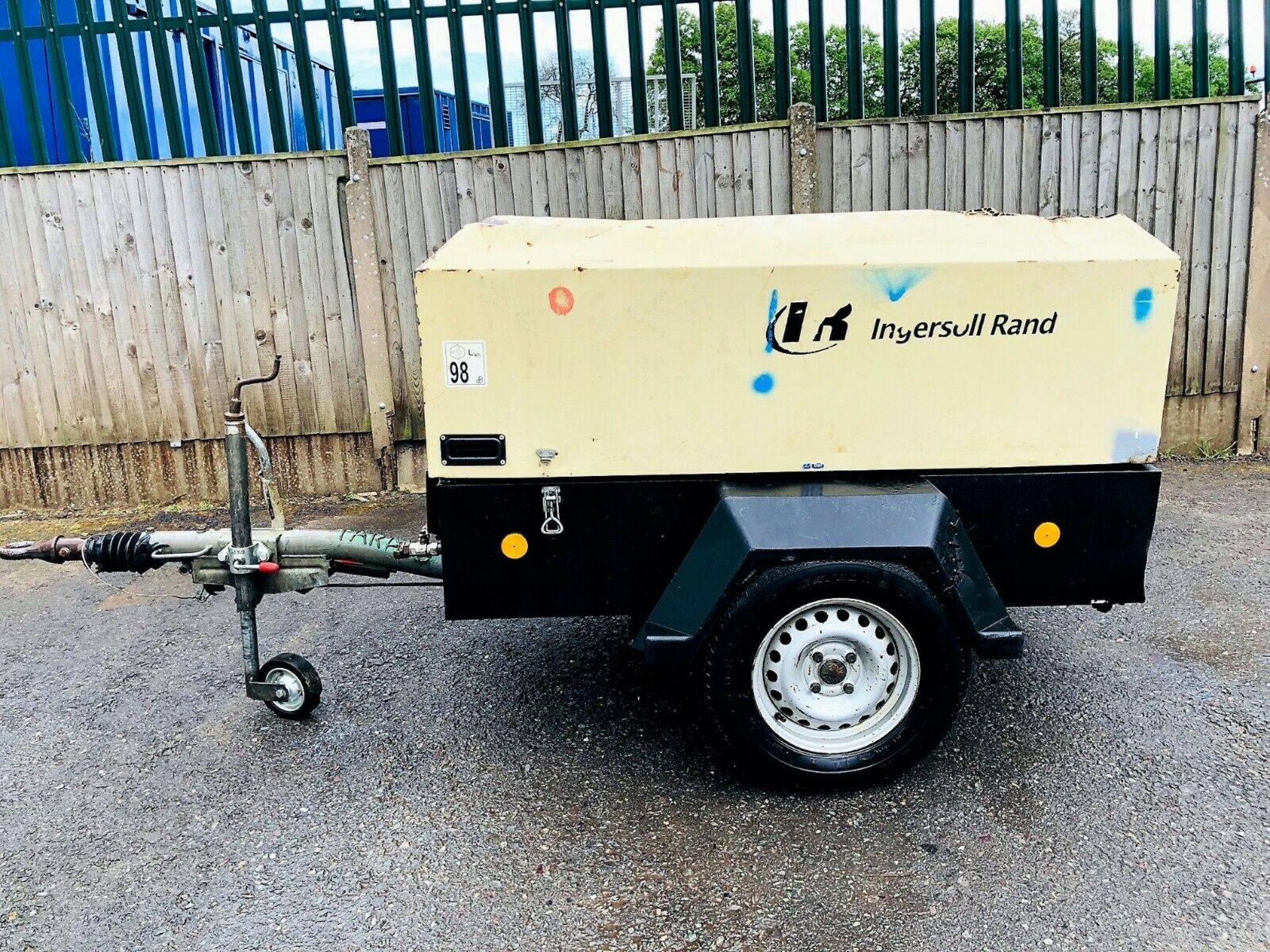 Ingersoll Rand Doosan 7/31E Towable Air Compressor