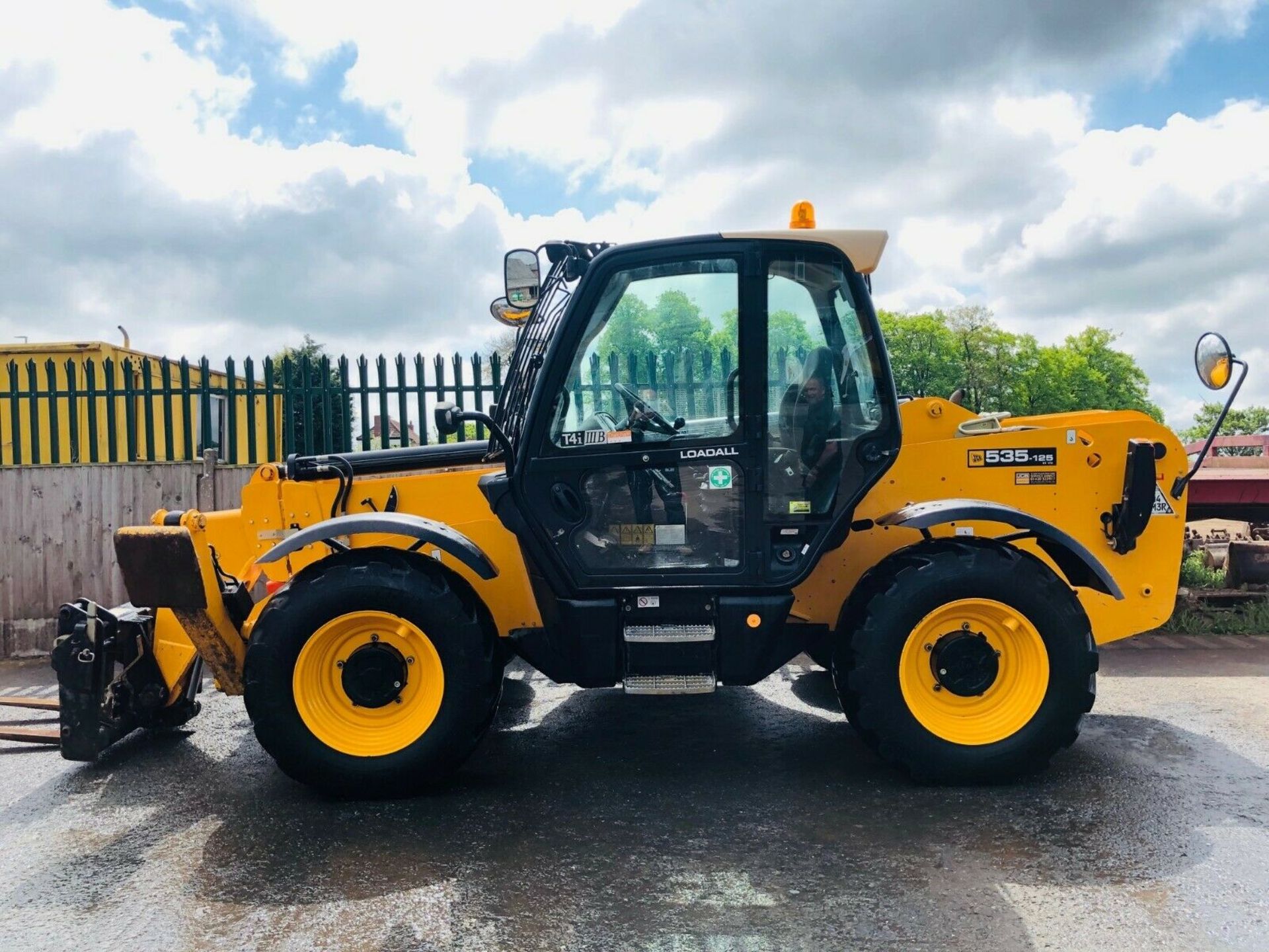 LOT WITHDRAWN JCB 535-125 Telehandler