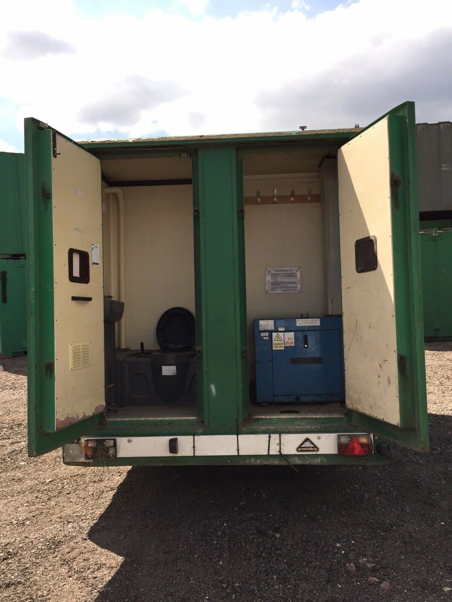 Groundhog GP360 Towable Welfare Unit With Generator. - Image 3 of 10