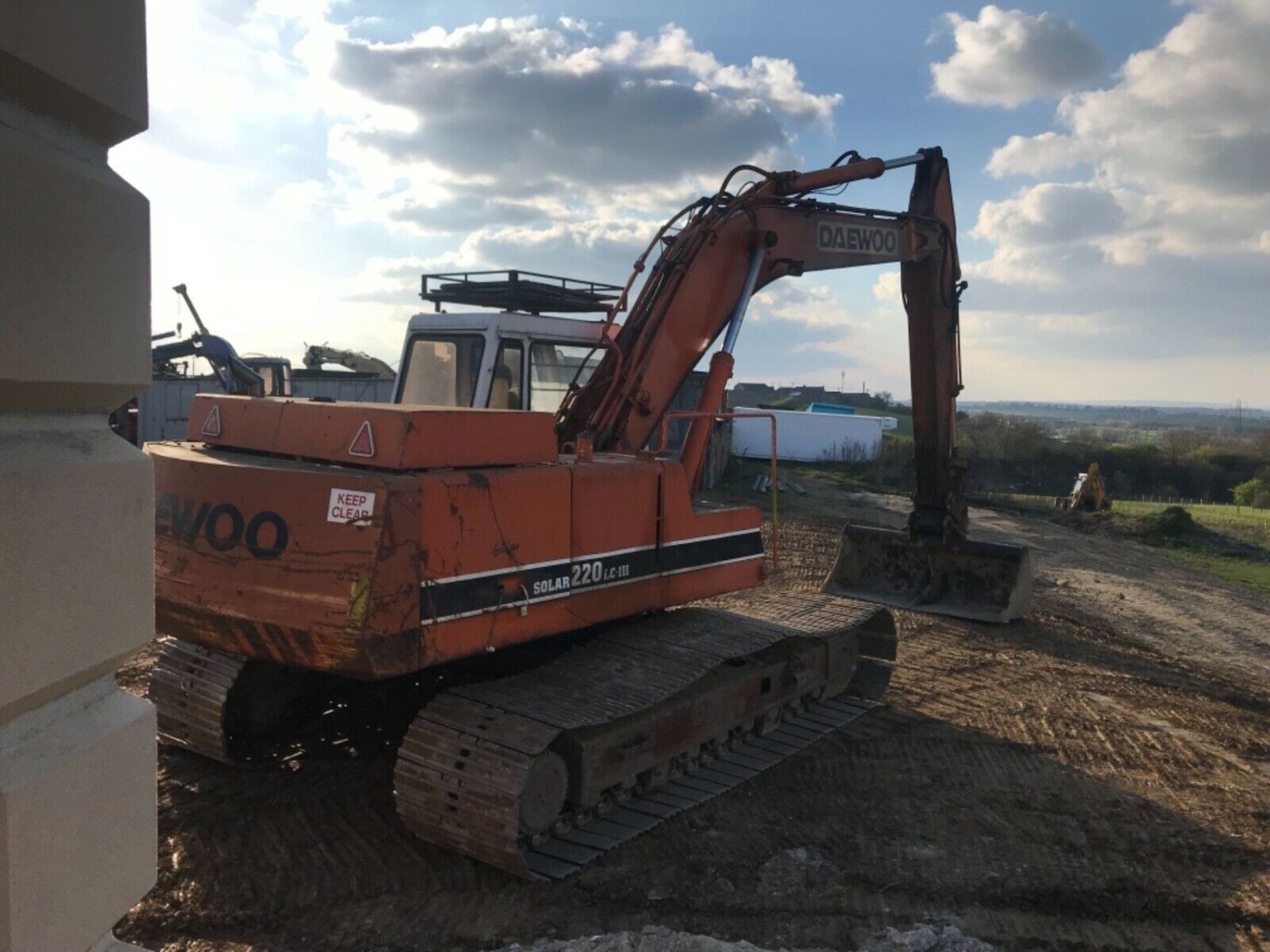 WITHDRAWN LOT Daewoo DH220LC Excavator 22 Tonnes. - Image 8 of 11