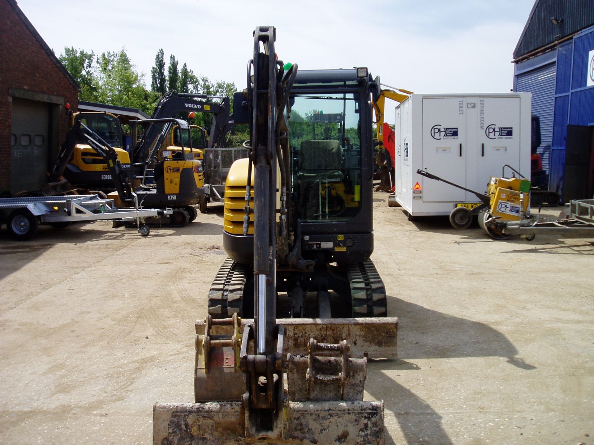 Volvo EC27C 4085 2790Kgs Mini Excavator Model - Image 3 of 21