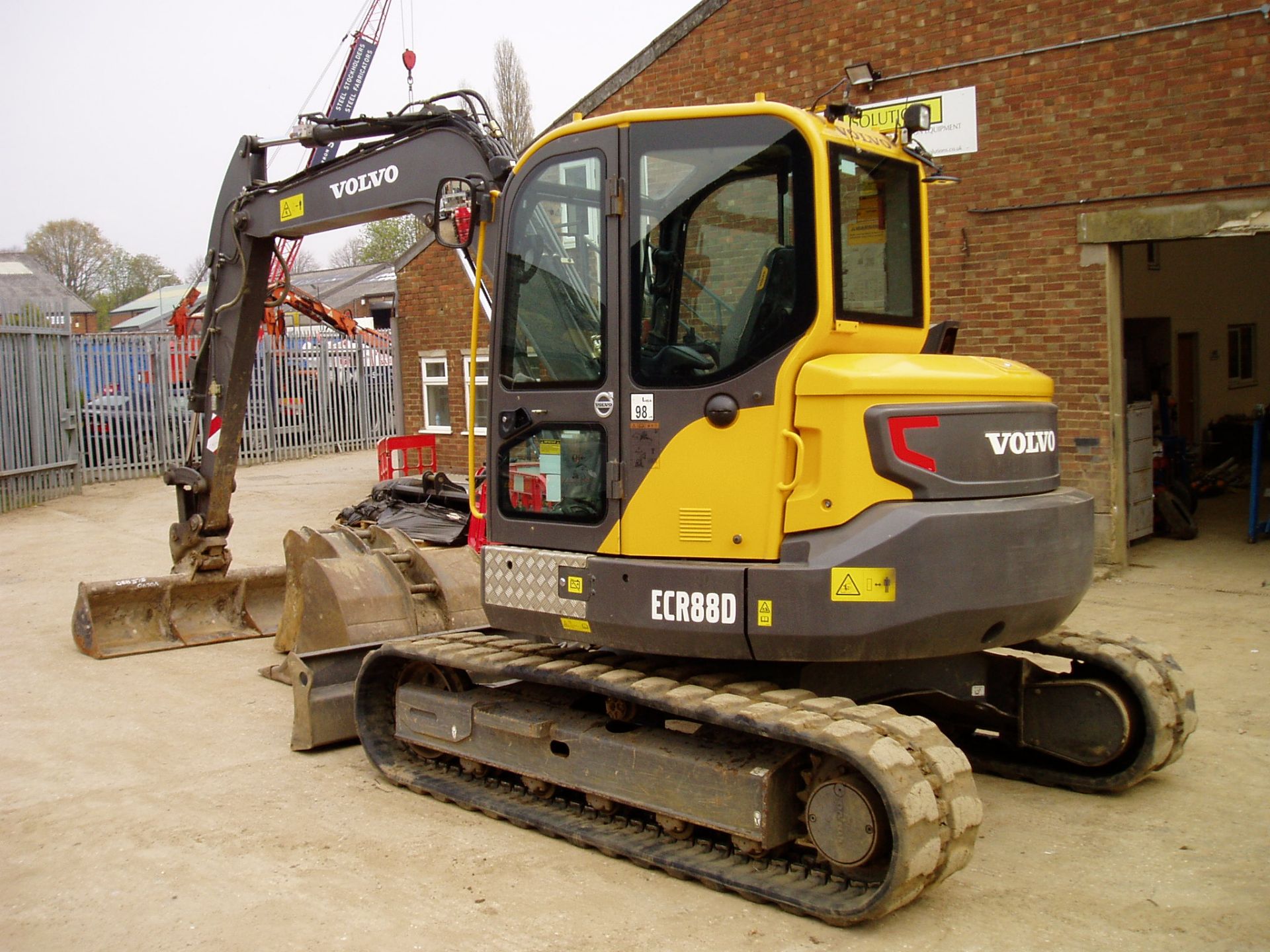 Volvo ECR88D 212139 Reduced Tail Swing Midi Excavator - Image 6 of 22