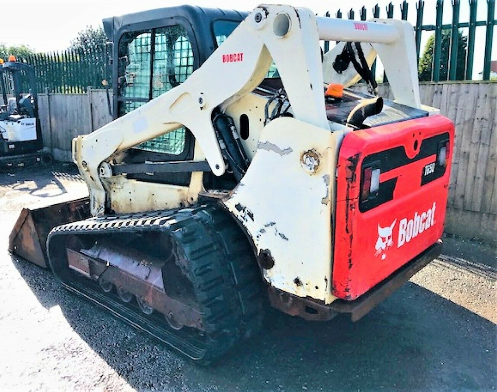 Bobcat T650 Skidsteer Loader - Image 6 of 10