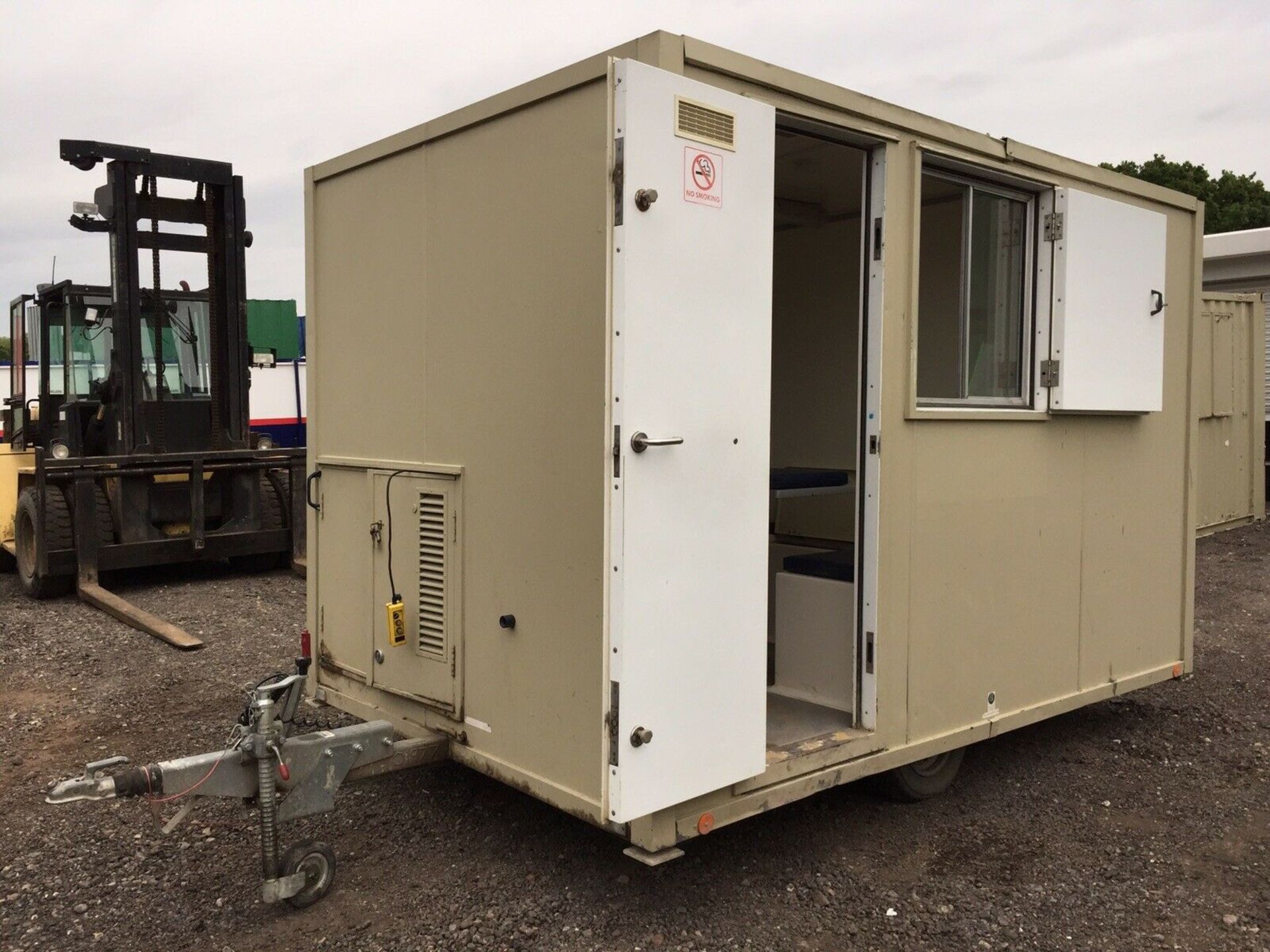 Towable Site Cabin Welfare Unit AJC Canteen Drying Room Toilet Generator - Image 4 of 12