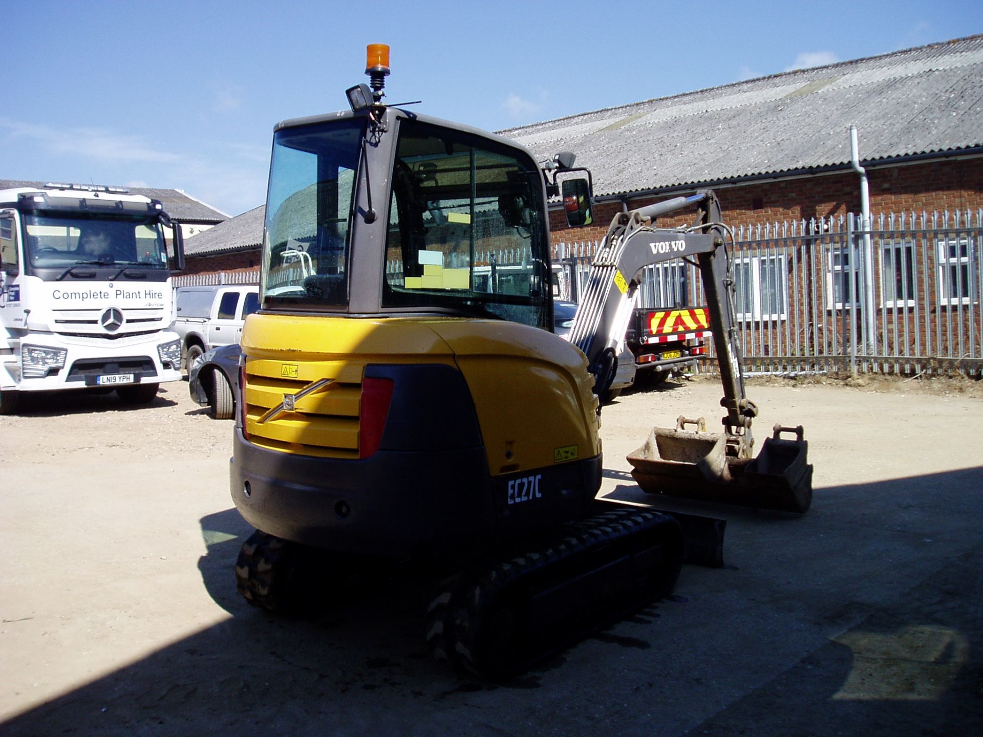 Volvo EC27C 44612790Kgs Mini Excavator - Image 6 of 21