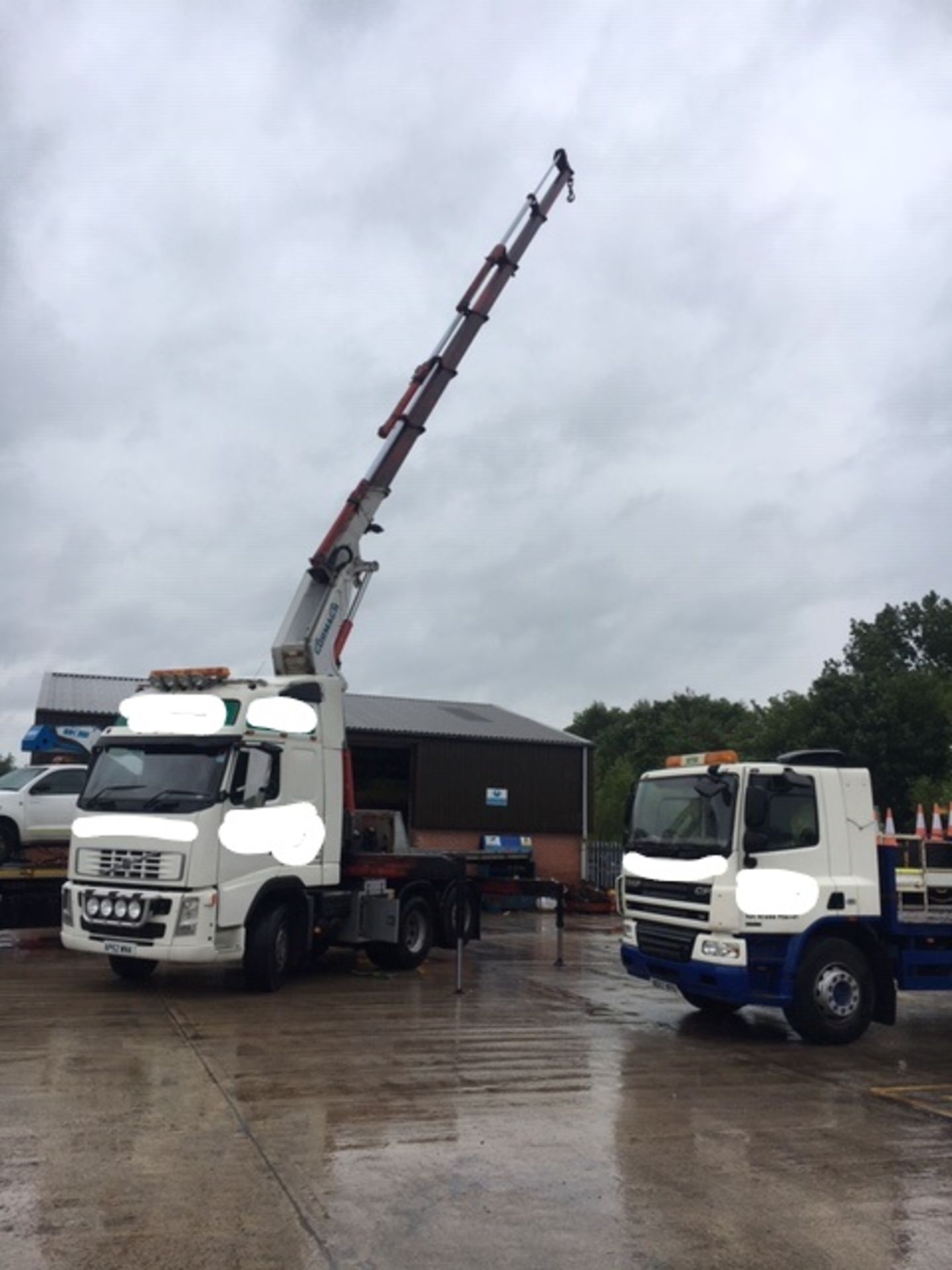 2002 / 52 Volvo FH12 Tractor with 2006 Cormach 40400 E6 Crane - Bild 2 aus 13