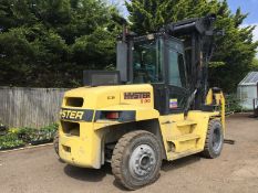 9 Ton Forklift Truck Hyster With Block Grab Attachment