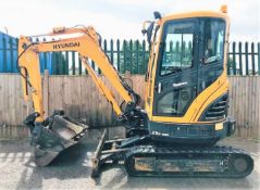 Hyundai Robex R25Z-9AK Excavator / Digger