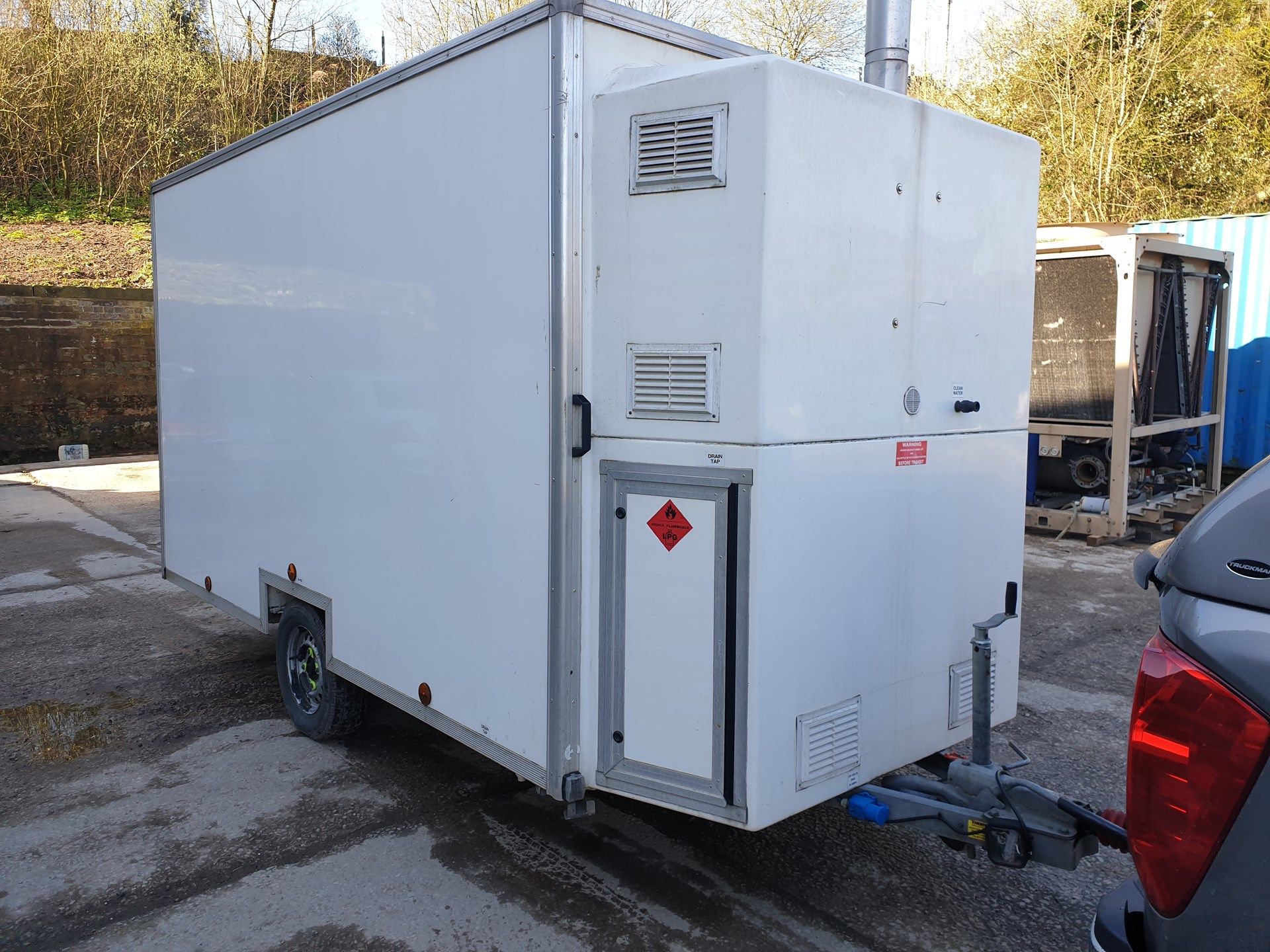 Decontamination Unit Towable - Image 3 of 22